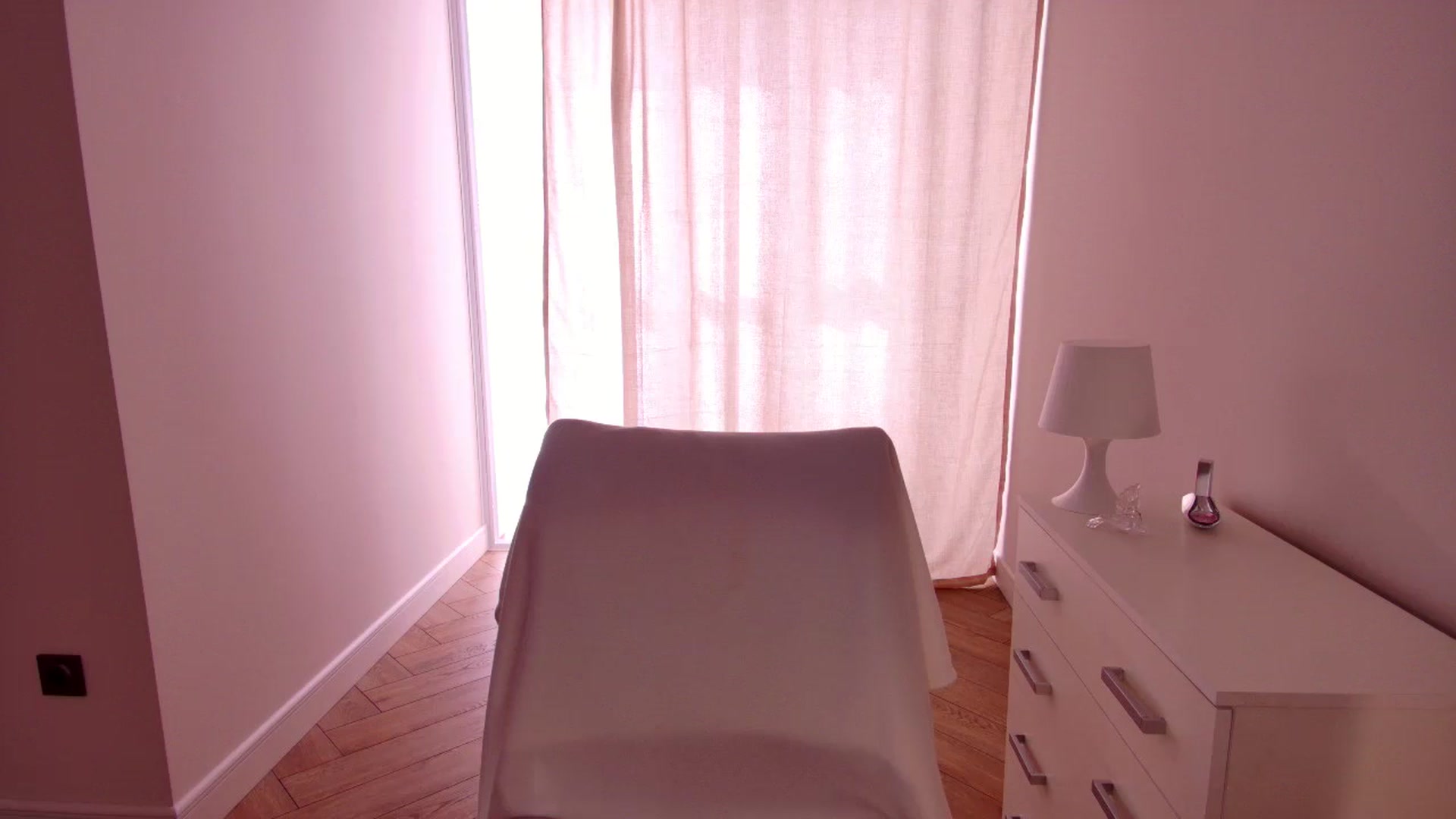 Gallery image thumbnail from Rockn_Grace's myfreecams stream on, 04/23/2024, 09:10 image 3 of 20