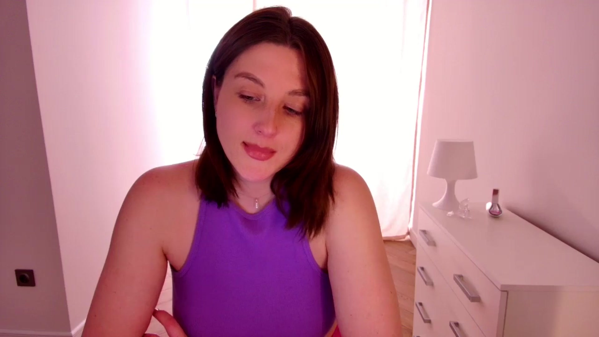 Gallery image thumbnail from Rockn_Grace's myfreecams stream on, 04/23/2024, 09:10 image 6 of 20