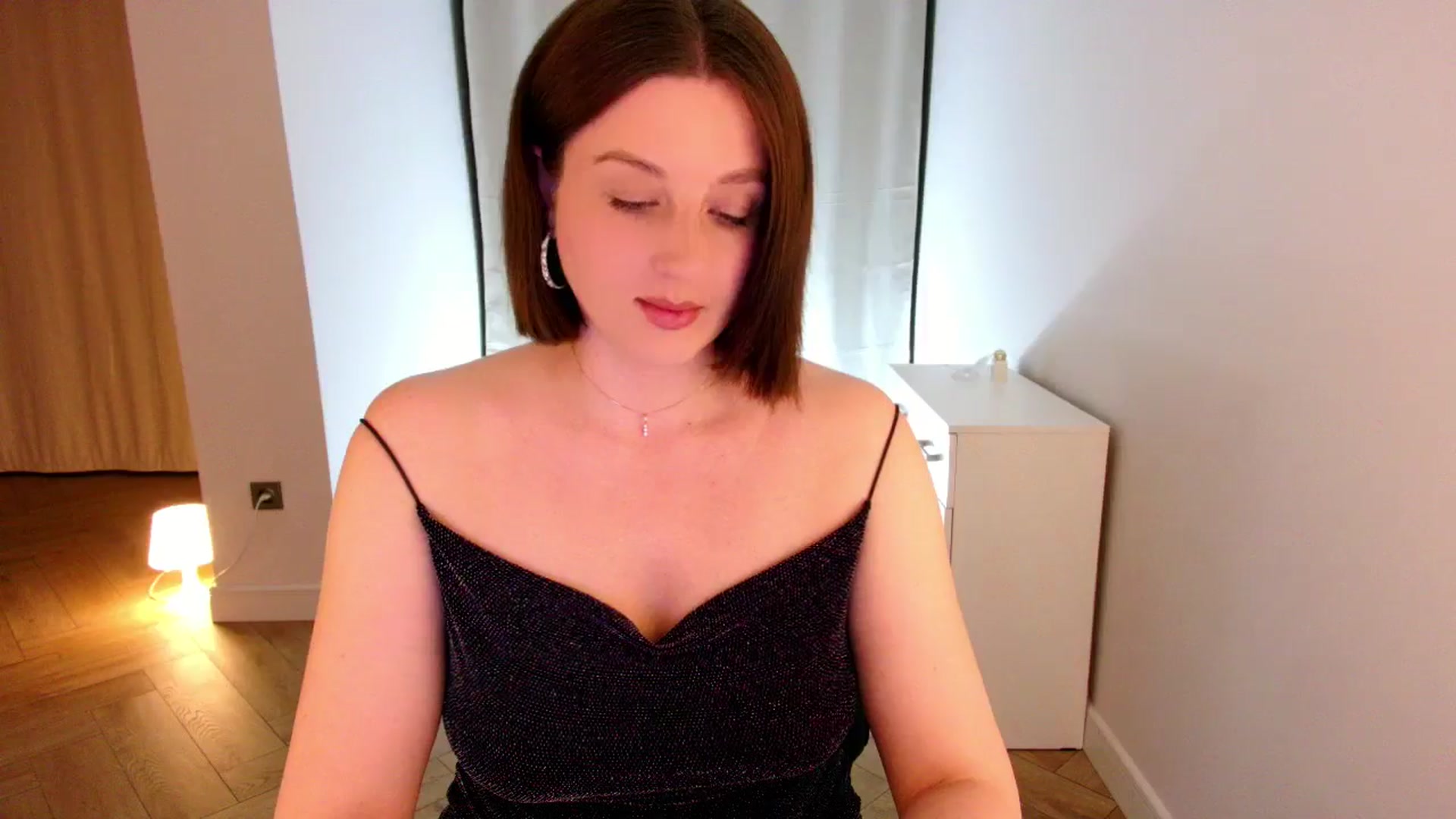 Gallery image thumbnail from Rockn_Grace's myfreecams stream on, 04/29/2024, 20:53 image 10 of 20