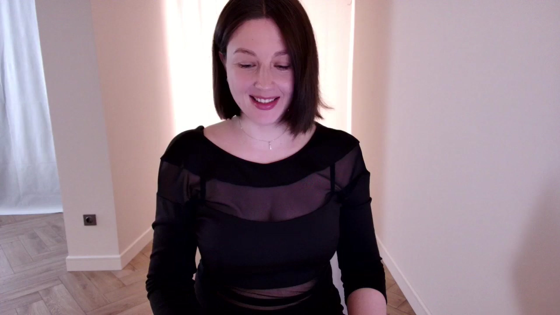 Gallery image thumbnail from Rockn_Grace's myfreecams stream on, 05/07/2024, 07:05 image 4 of 20