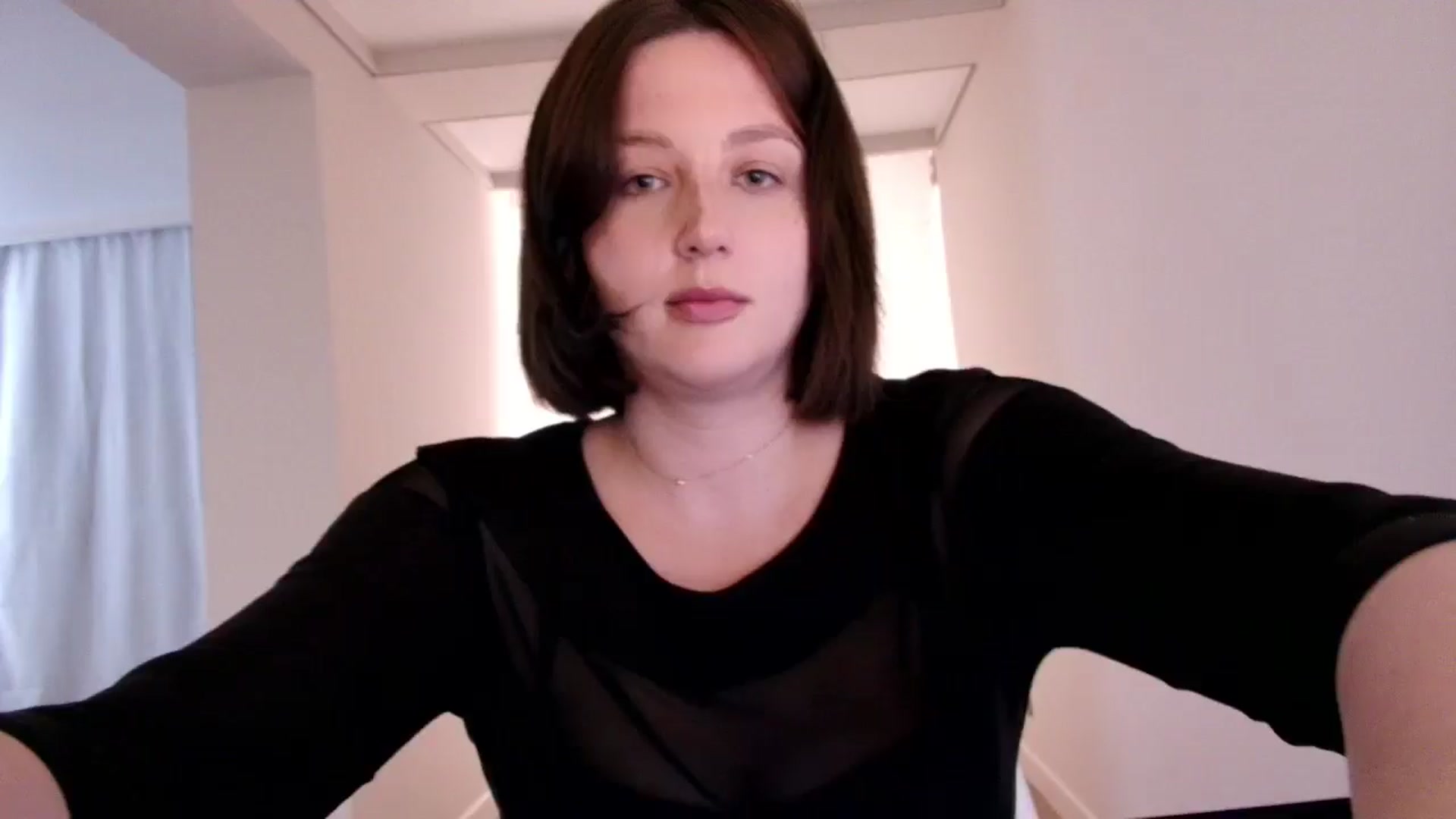 Gallery image thumbnail from Rockn_Grace's myfreecams stream on, 05/07/2024, 09:02 image 2 of 20