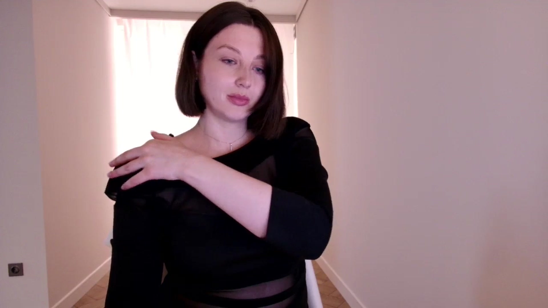 Gallery image thumbnail from Rockn_Grace's myfreecams stream on, 05/07/2024, 09:02 image 5 of 20