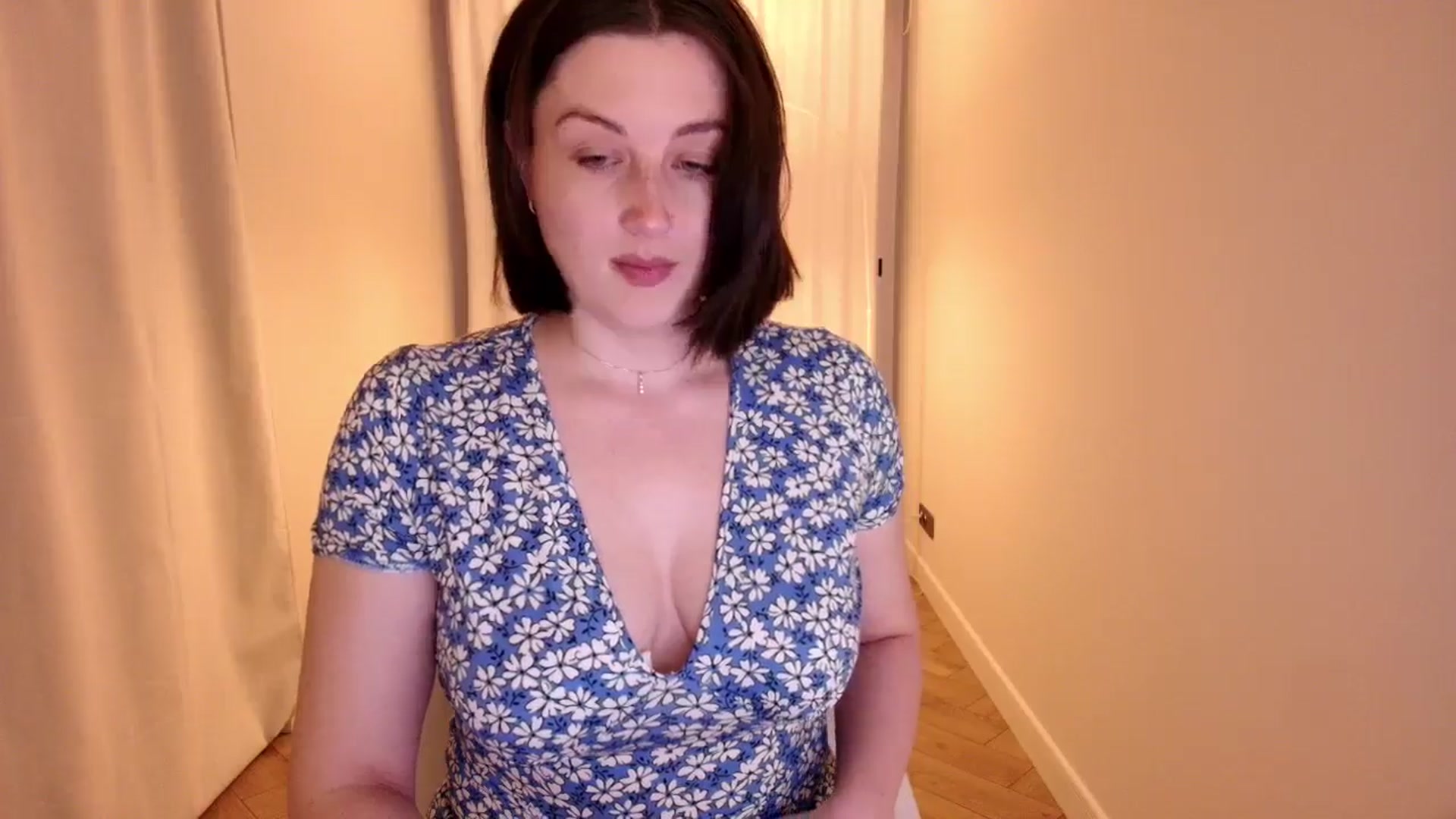 Gallery image thumbnail from Rockn_Grace's myfreecams stream on, 05/14/2024, 16:41 image 7 of 20