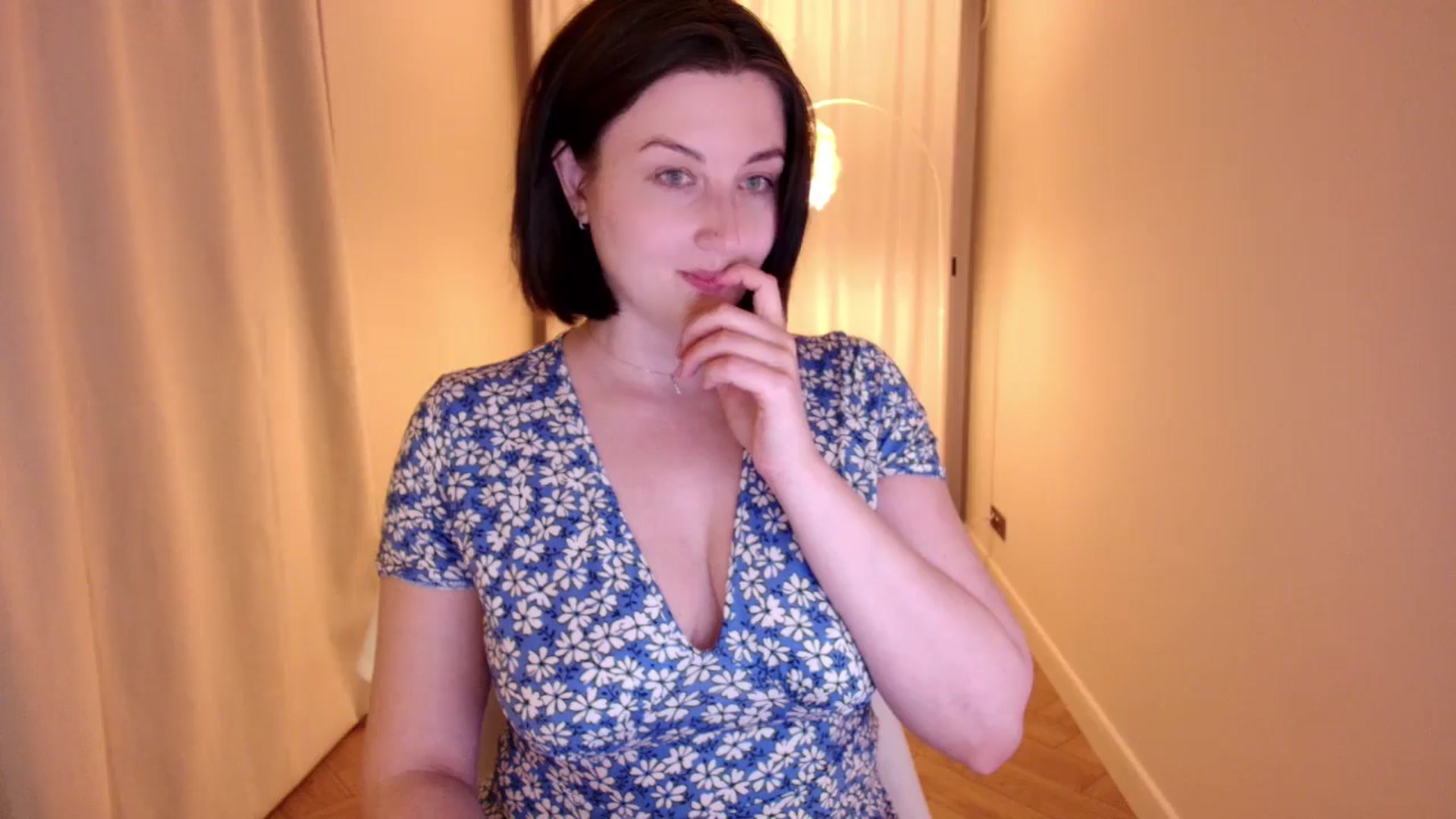 Gallery image thumbnail from Rockn_Grace's myfreecams stream on, 05/14/2024, 17:22 image 20 of 20