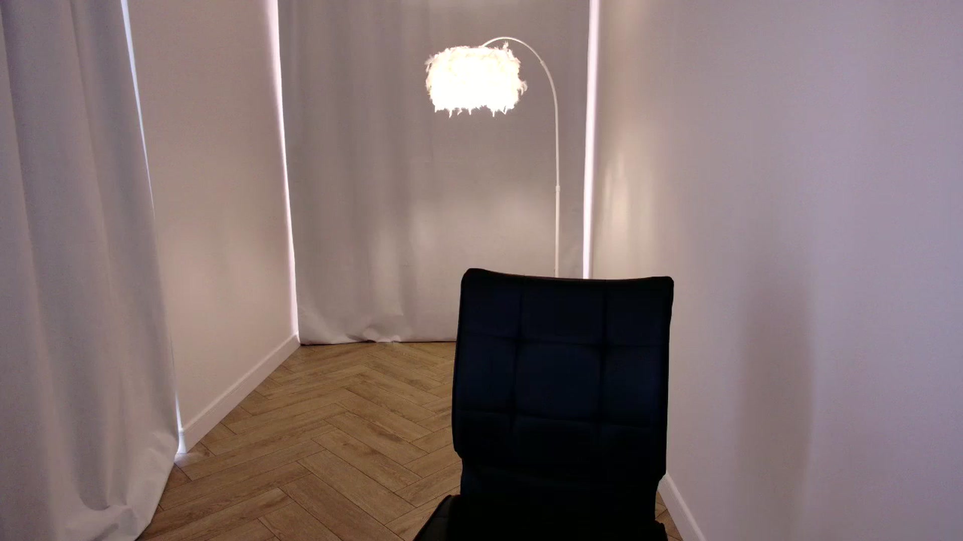 Gallery image thumbnail from Rockn_Grace's myfreecams stream on, 05/21/2024, 10:31 image 20 of 20