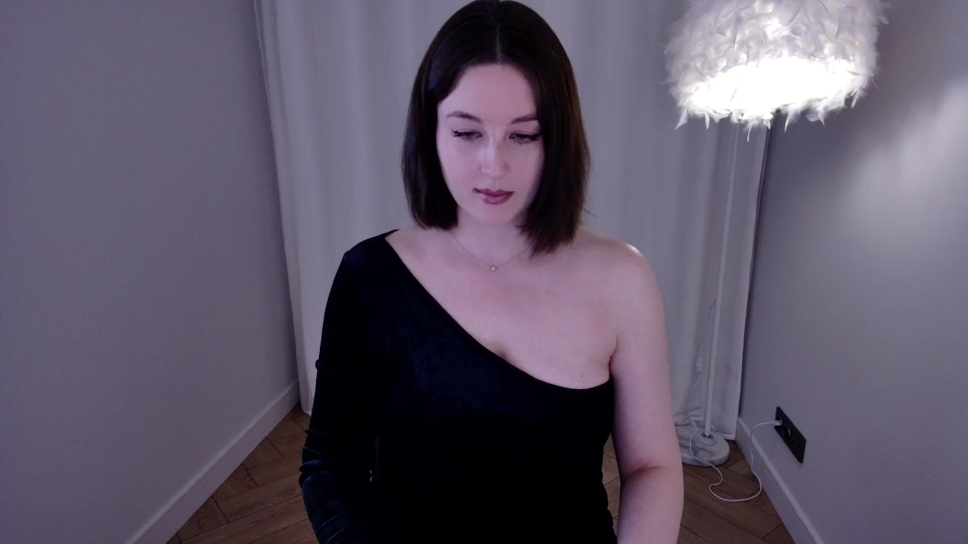 Gallery image thumbnail from Rockn_Grace's myfreecams stream on, 05/31/2024, 08:55 image 4 of 20