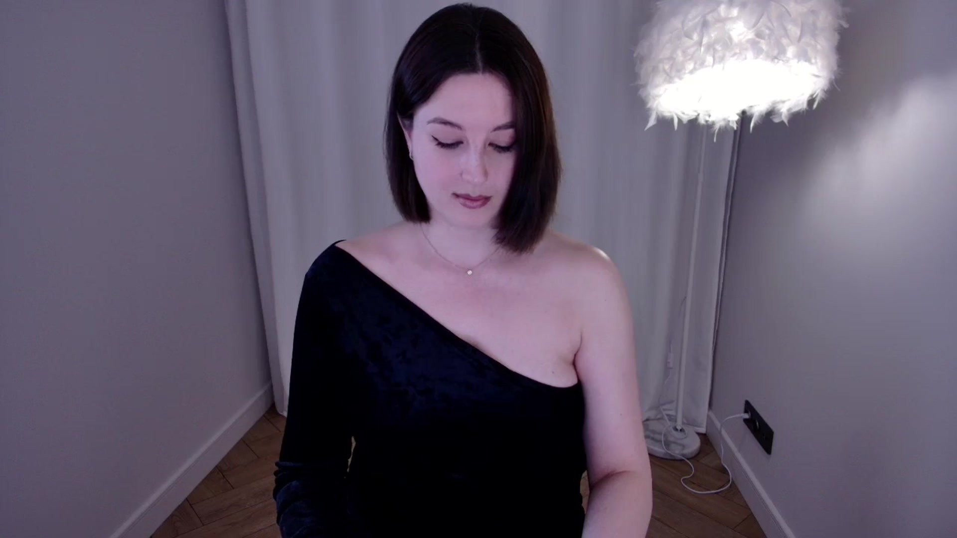 Gallery image thumbnail from Rockn_Grace's myfreecams stream on, 05/31/2024, 09:57 image 4 of 20