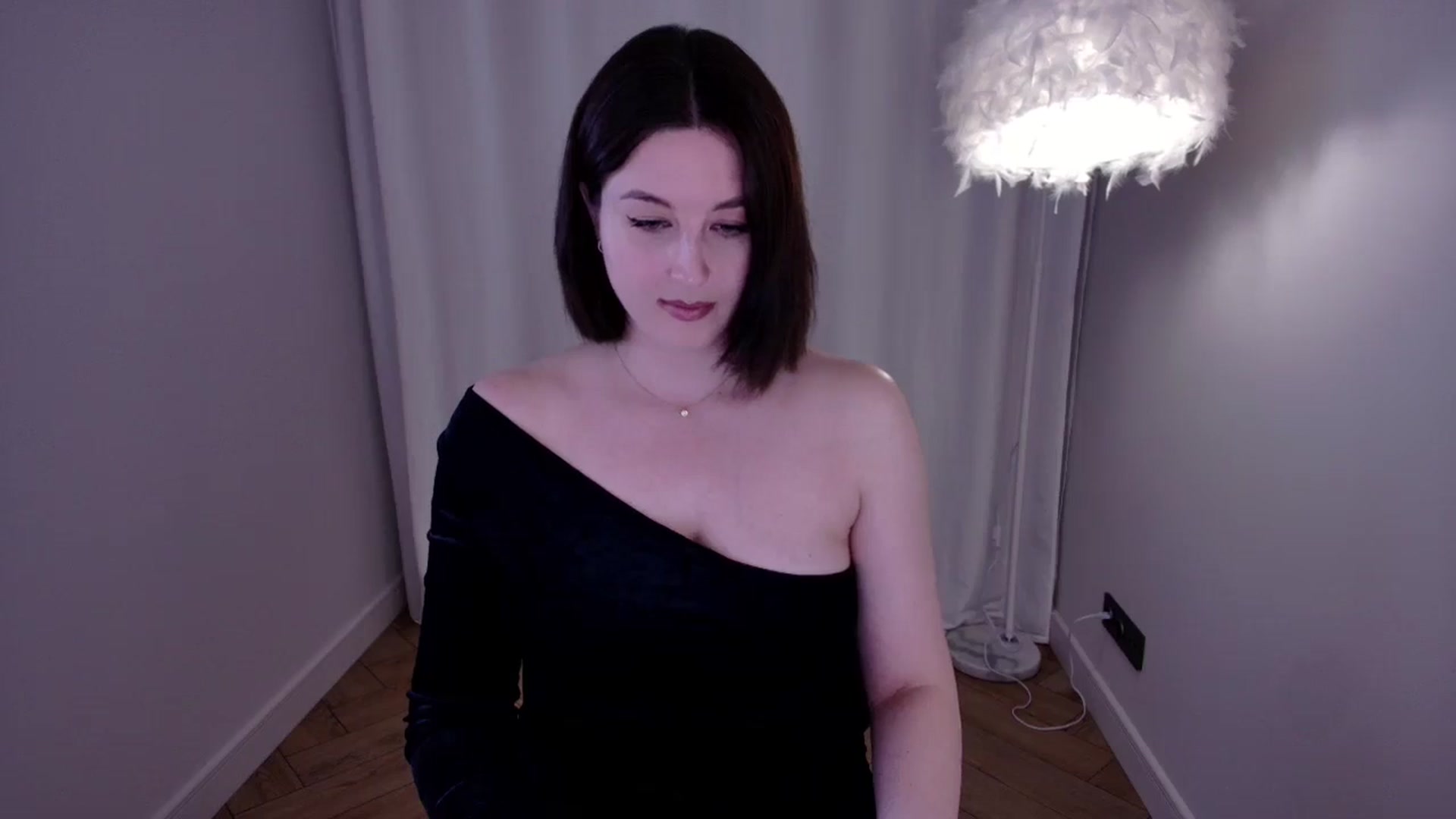 Gallery image thumbnail from Rockn_Grace's myfreecams stream on, 05/31/2024, 09:57 image 17 of 20