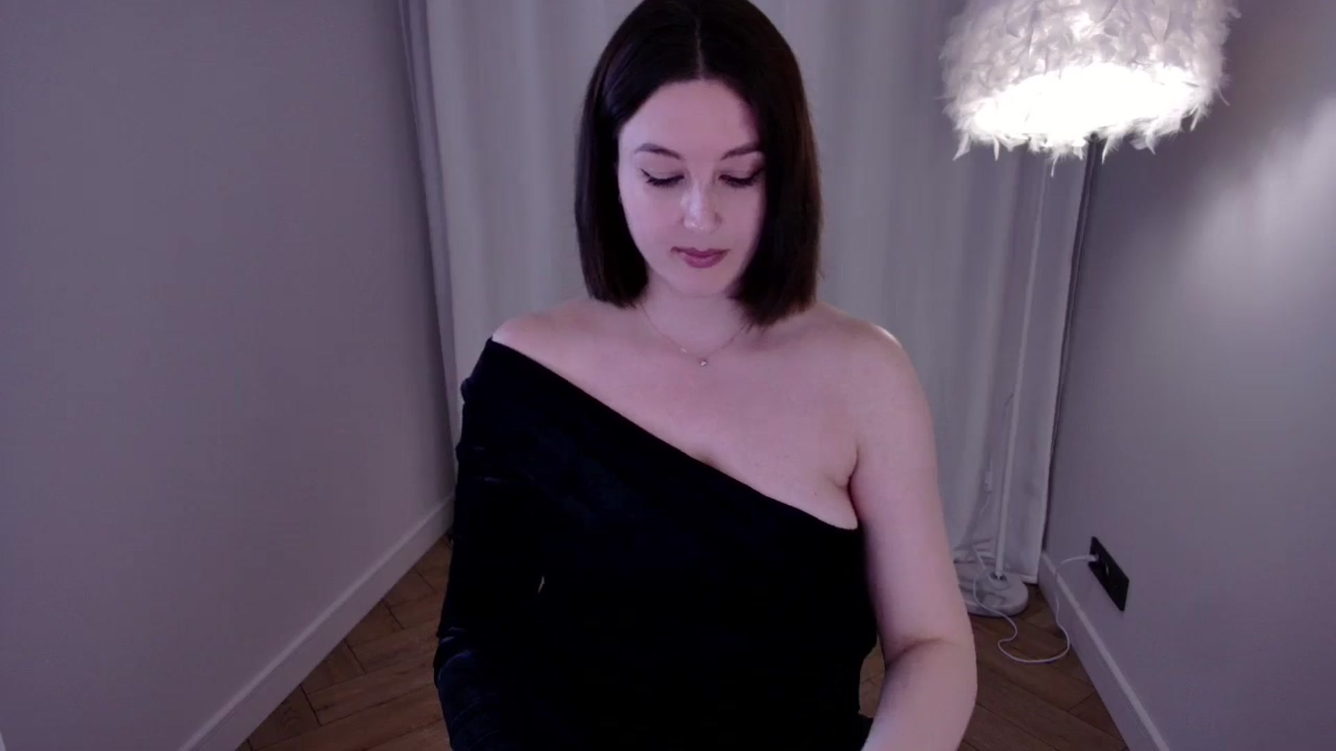 Gallery image thumbnail from Rockn_Grace's myfreecams stream on, 05/31/2024, 10:34 image 10 of 20
