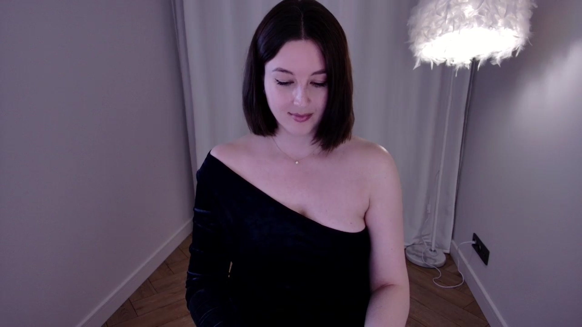 Gallery image thumbnail from Rockn_Grace's myfreecams stream on, 05/31/2024, 10:48 image 13 of 20