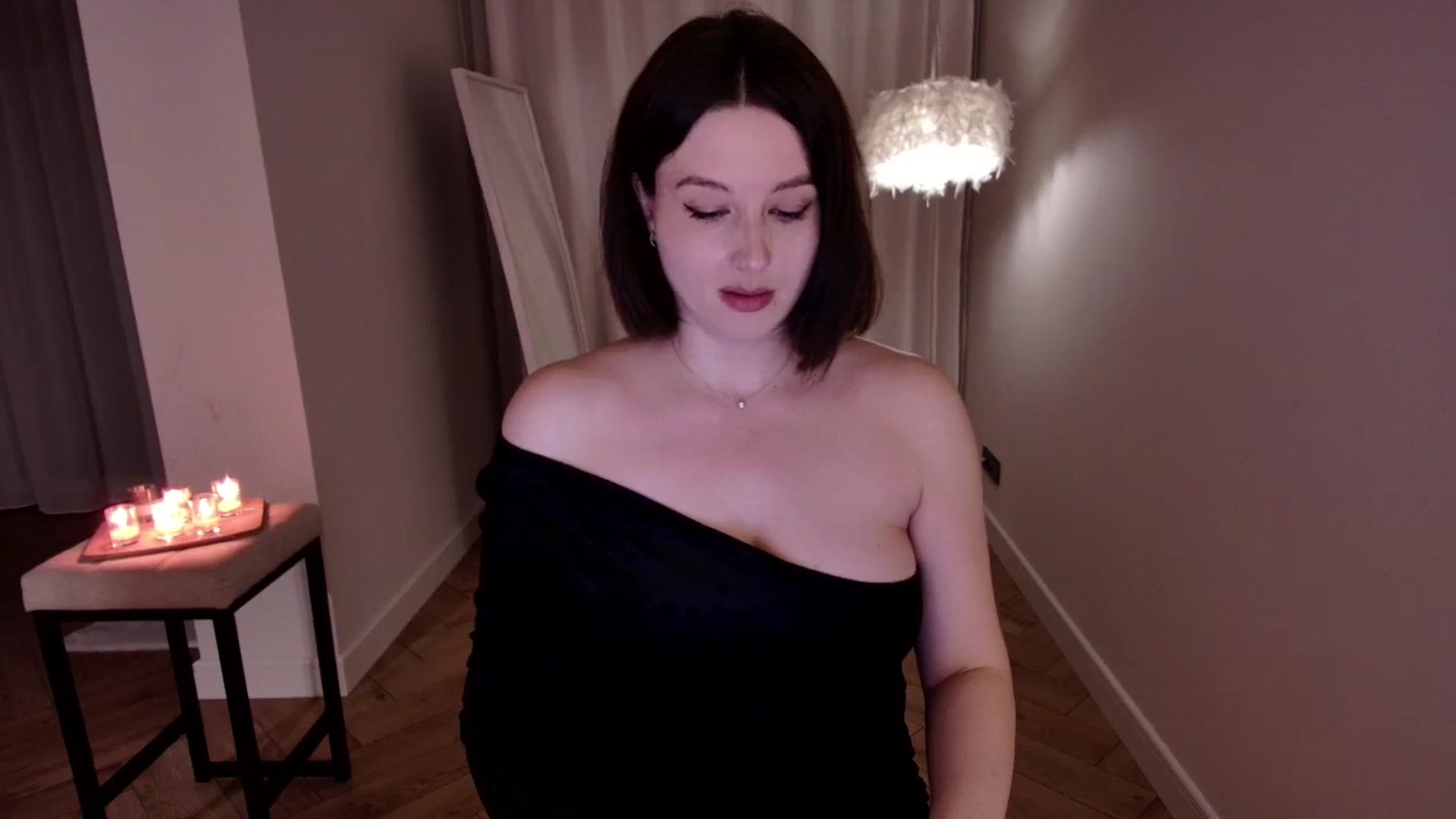 Gallery image thumbnail from Rockn_Grace's myfreecams stream on, 05/31/2024, 18:58 image 8 of 20