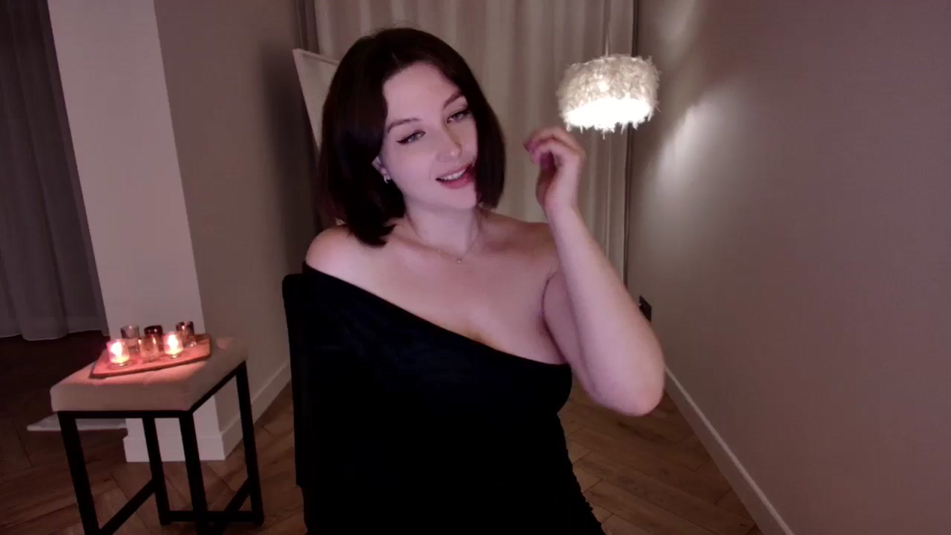Gallery image thumbnail from Rockn_Grace's myfreecams stream on, 05/31/2024, 19:46 image 4 of 20