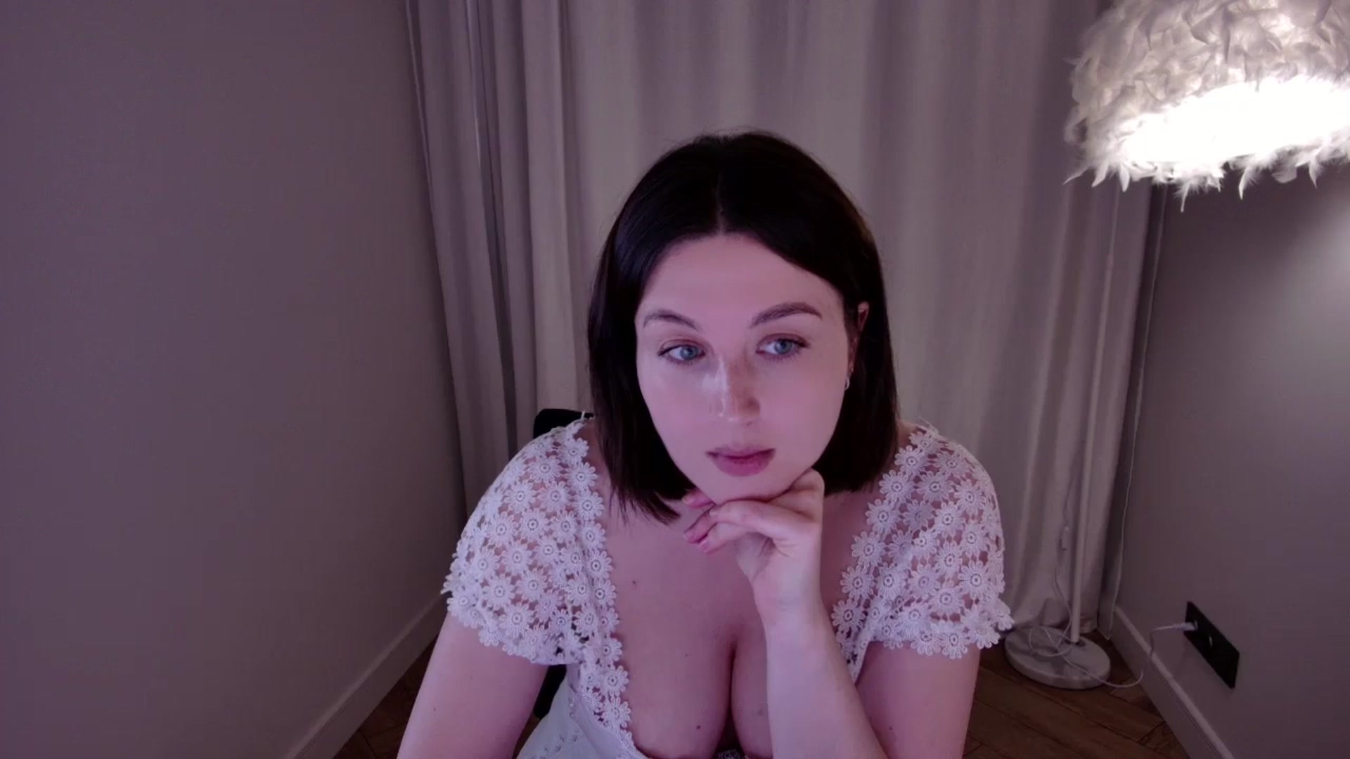 Gallery image thumbnail from Rockn_Grace's myfreecams stream on, 06/03/2024, 11:17 image 14 of 20