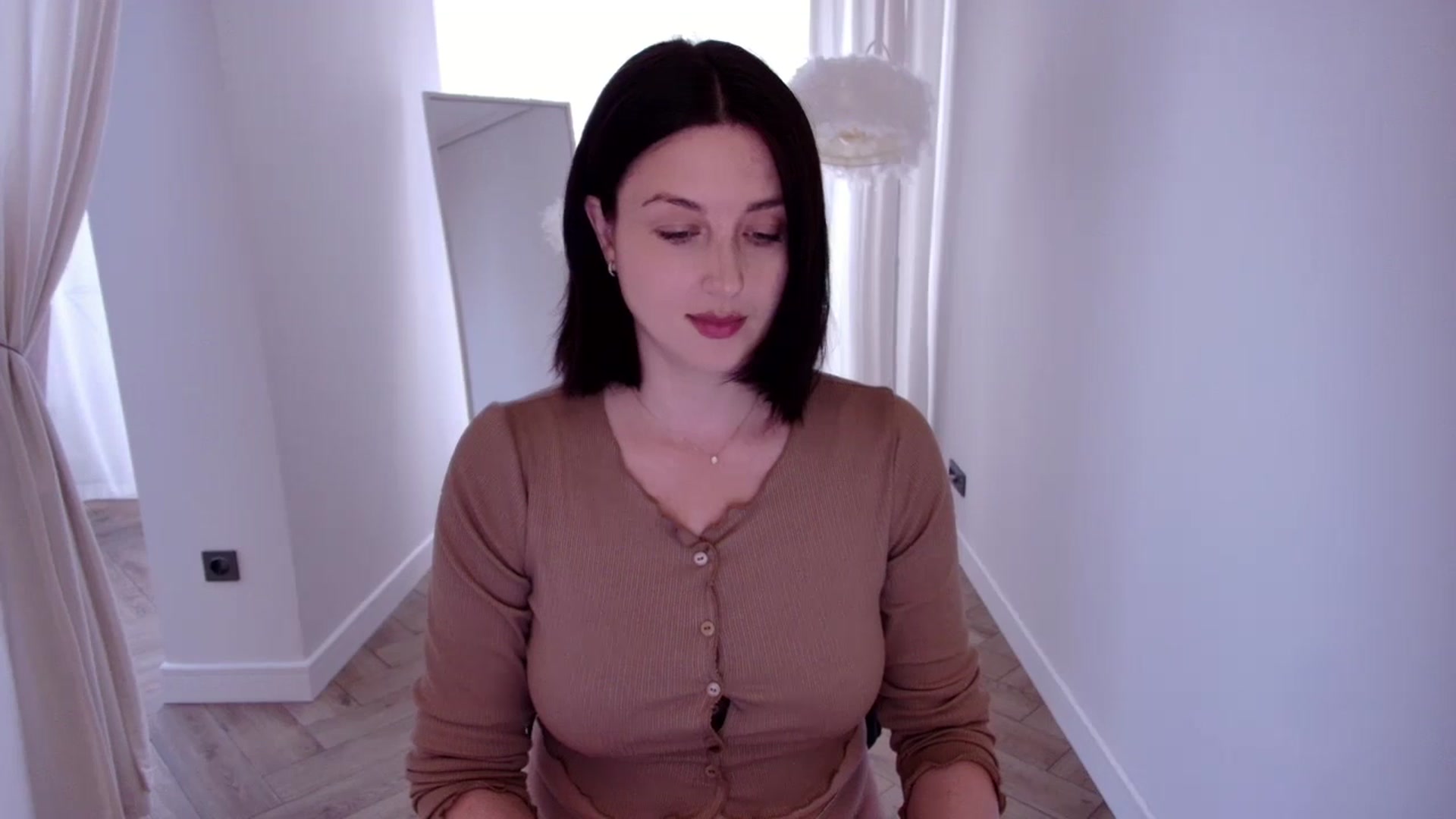 Gallery image thumbnail from Rockn_Grace's myfreecams stream on, 07/03/2024, 12:32 image 4 of 20