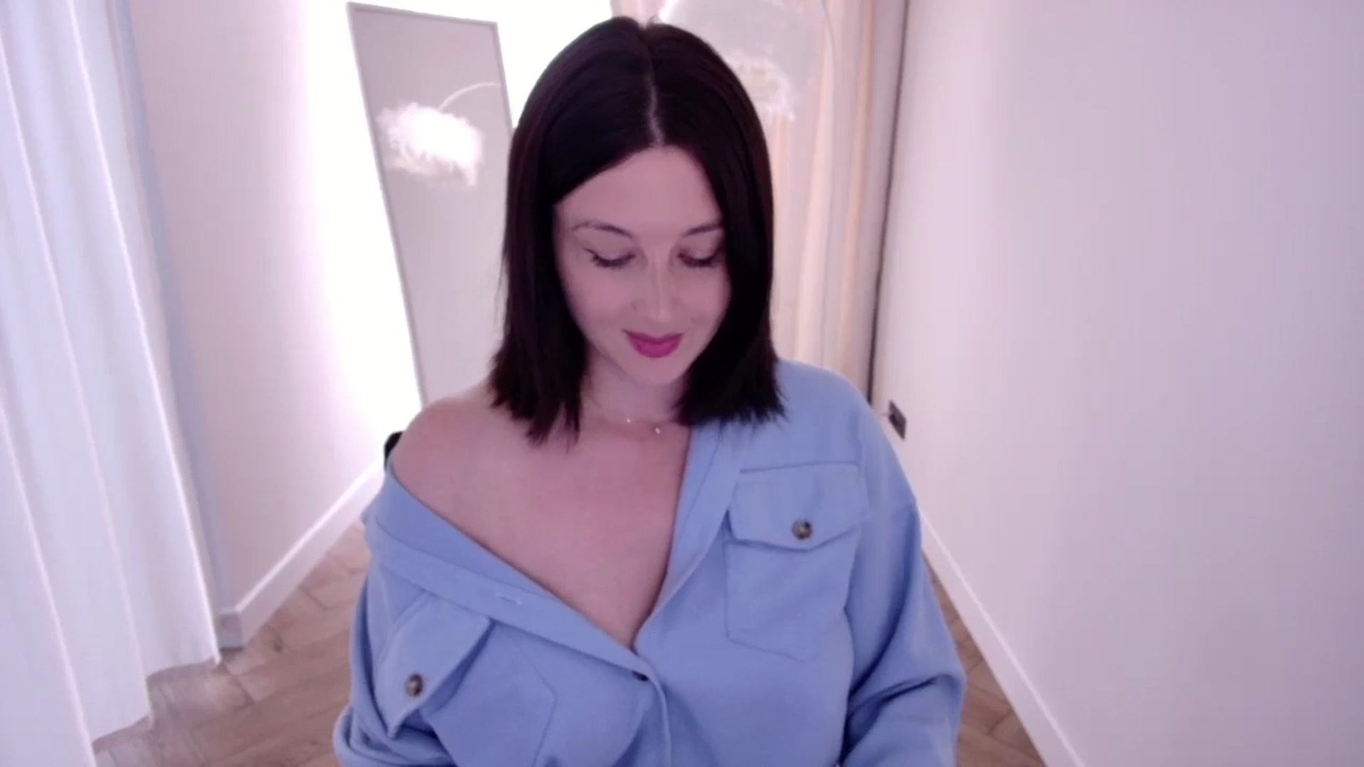 Gallery image thumbnail from Rockn_Grace's myfreecams stream on, 07/31/2024, 08:25 image 11 of 20
