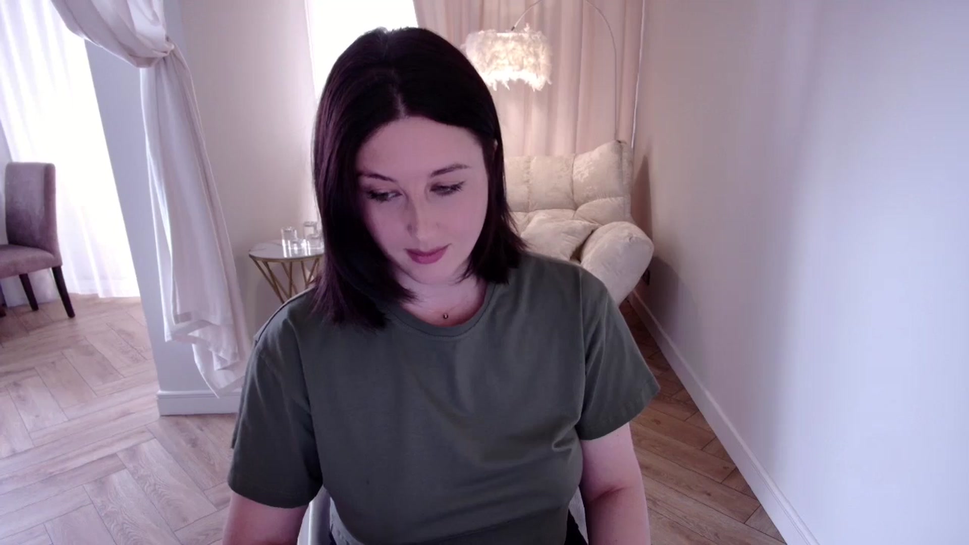 Gallery image thumbnail from Rockn_Grace's myfreecams stream on, 08/06/2024, 07:44 image 16 of 20