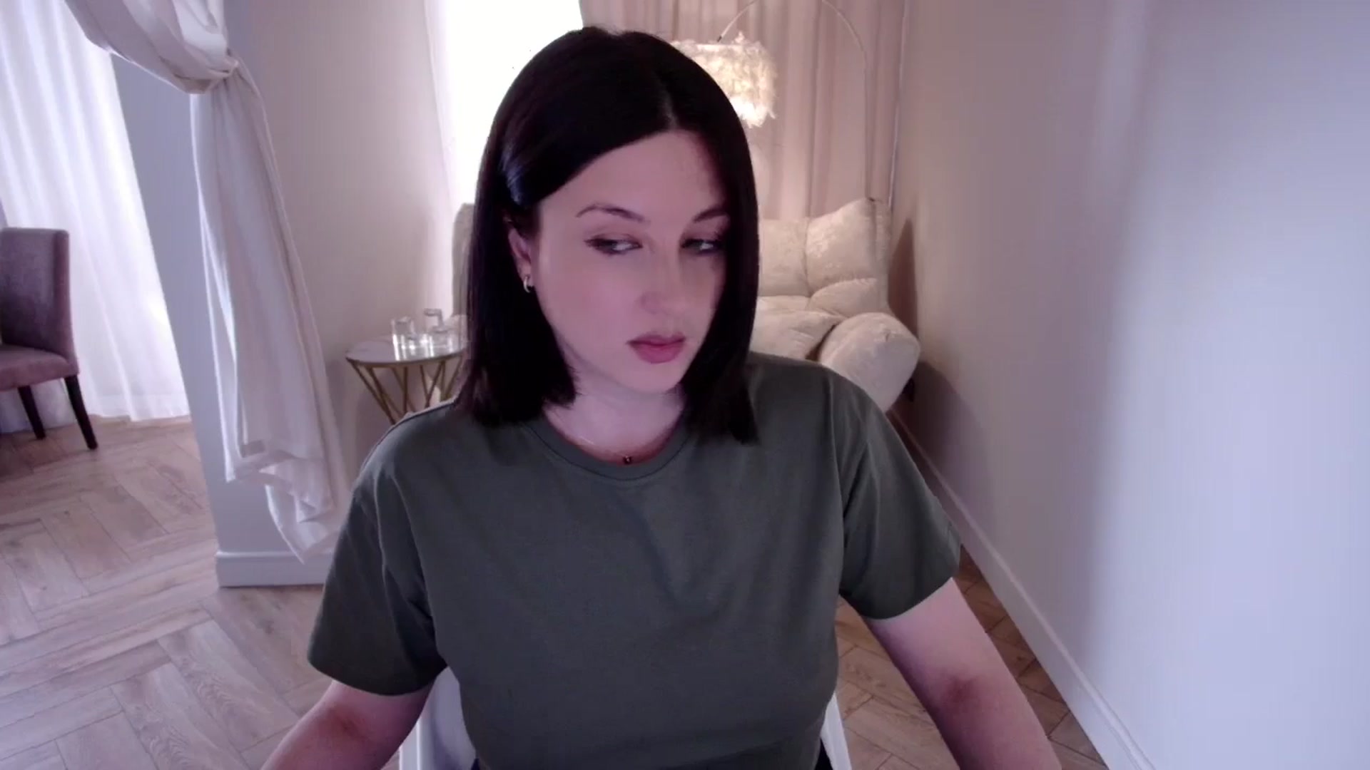 Gallery image thumbnail from Rockn_Grace's myfreecams stream on, 08/06/2024, 07:44 image 9 of 20