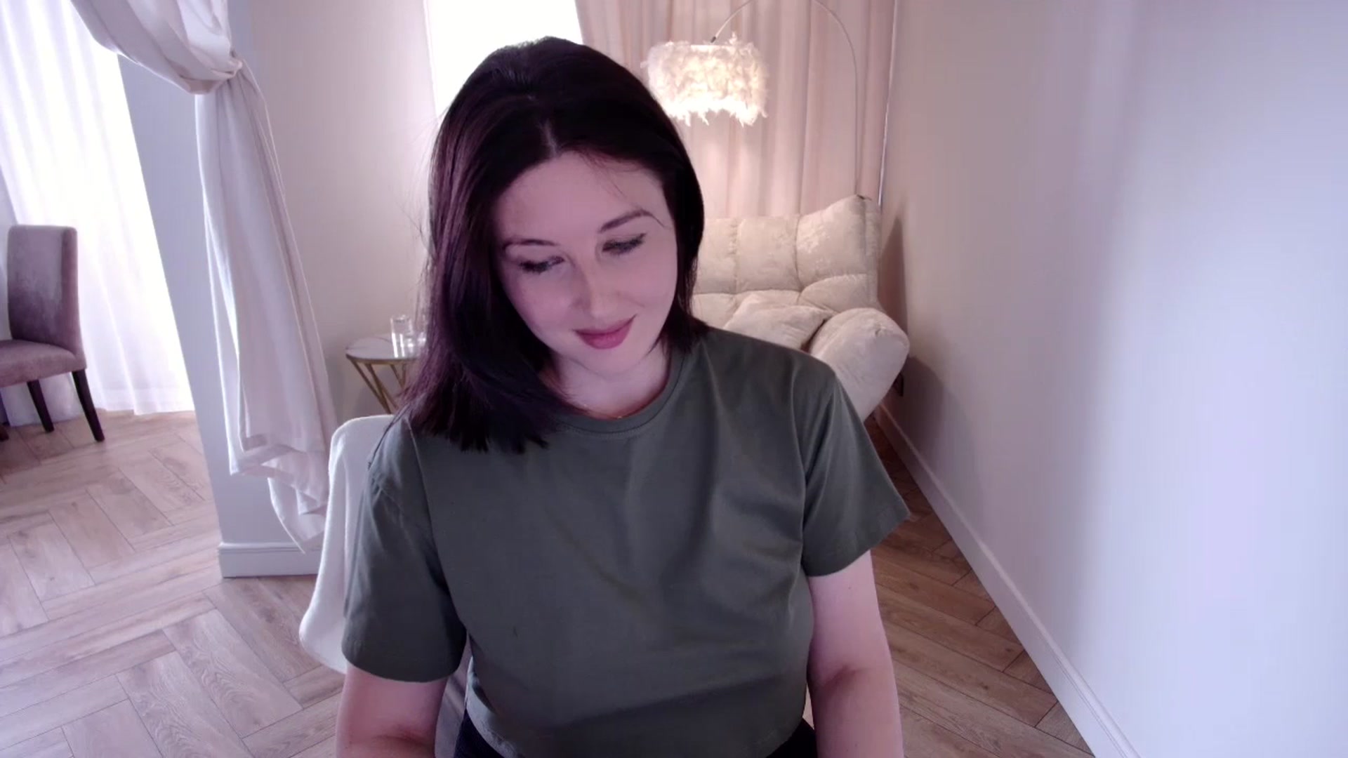 Gallery image thumbnail from Rockn_Grace's myfreecams stream on, 08/06/2024, 07:44 image 14 of 20