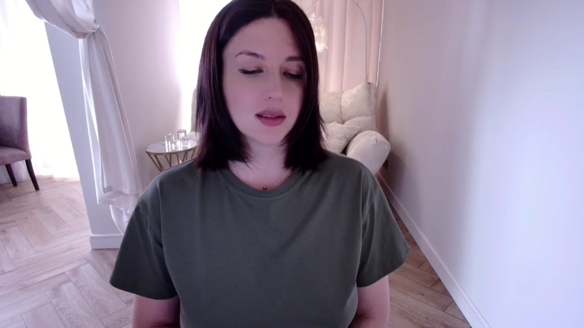 Gallery image thumbnail from Rockn_Grace's myfreecams stream on, 08/06/2024, 09:31 image 12 of 20