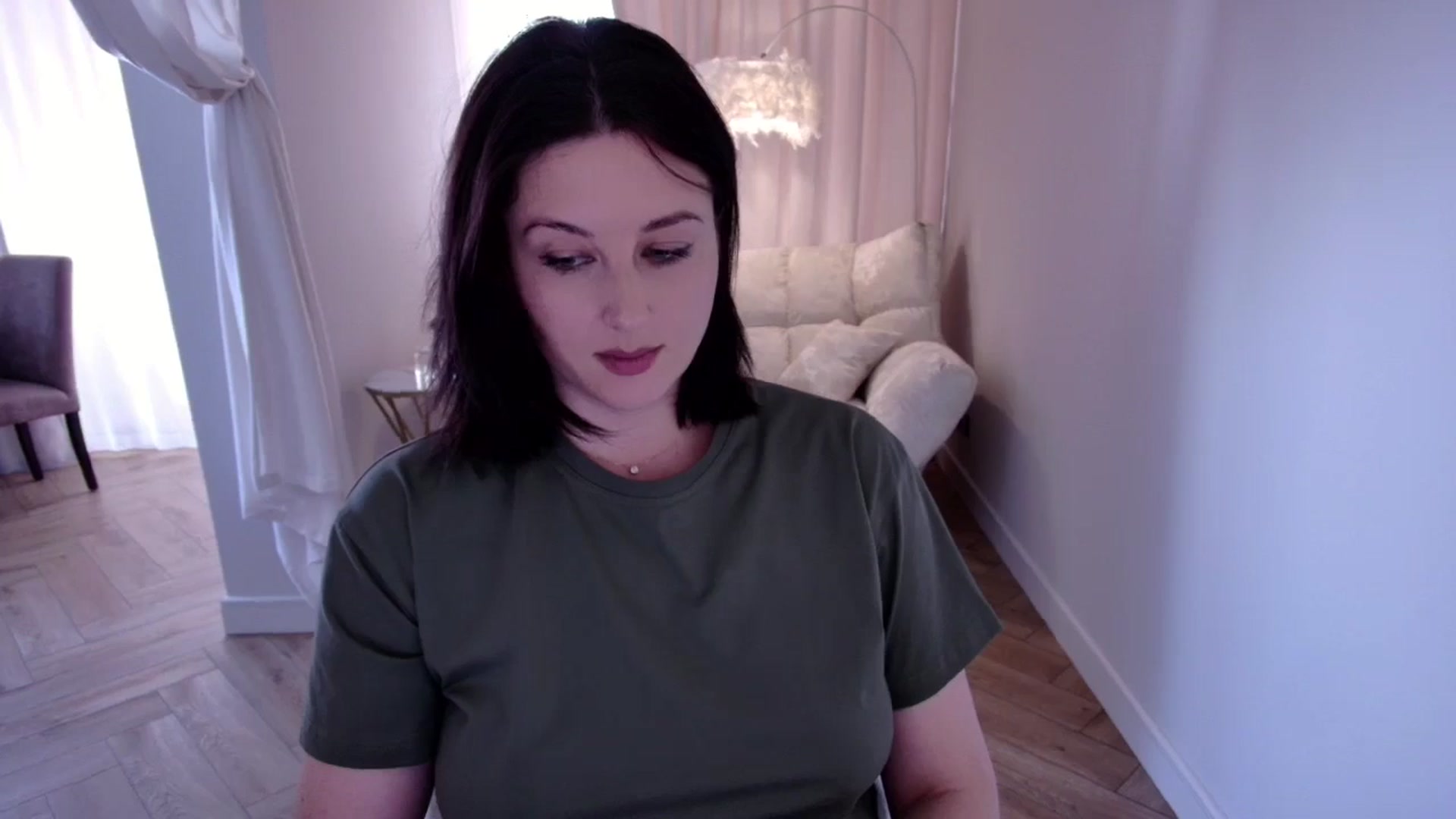 Gallery image thumbnail from Rockn_Grace's myfreecams stream on, 08/06/2024, 10:28 image 14 of 20