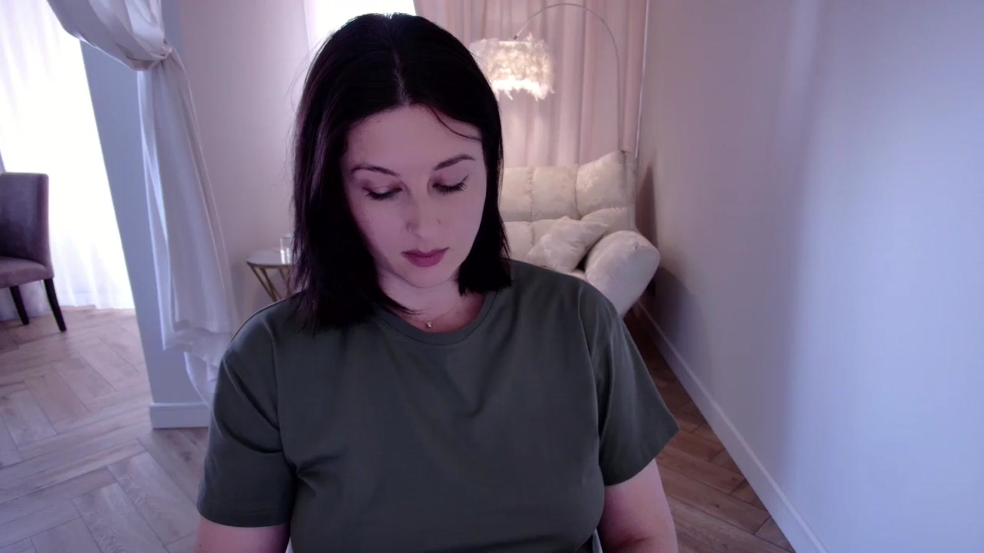 Gallery image thumbnail from Rockn_Grace's myfreecams stream on, 08/06/2024, 10:28 image 16 of 20