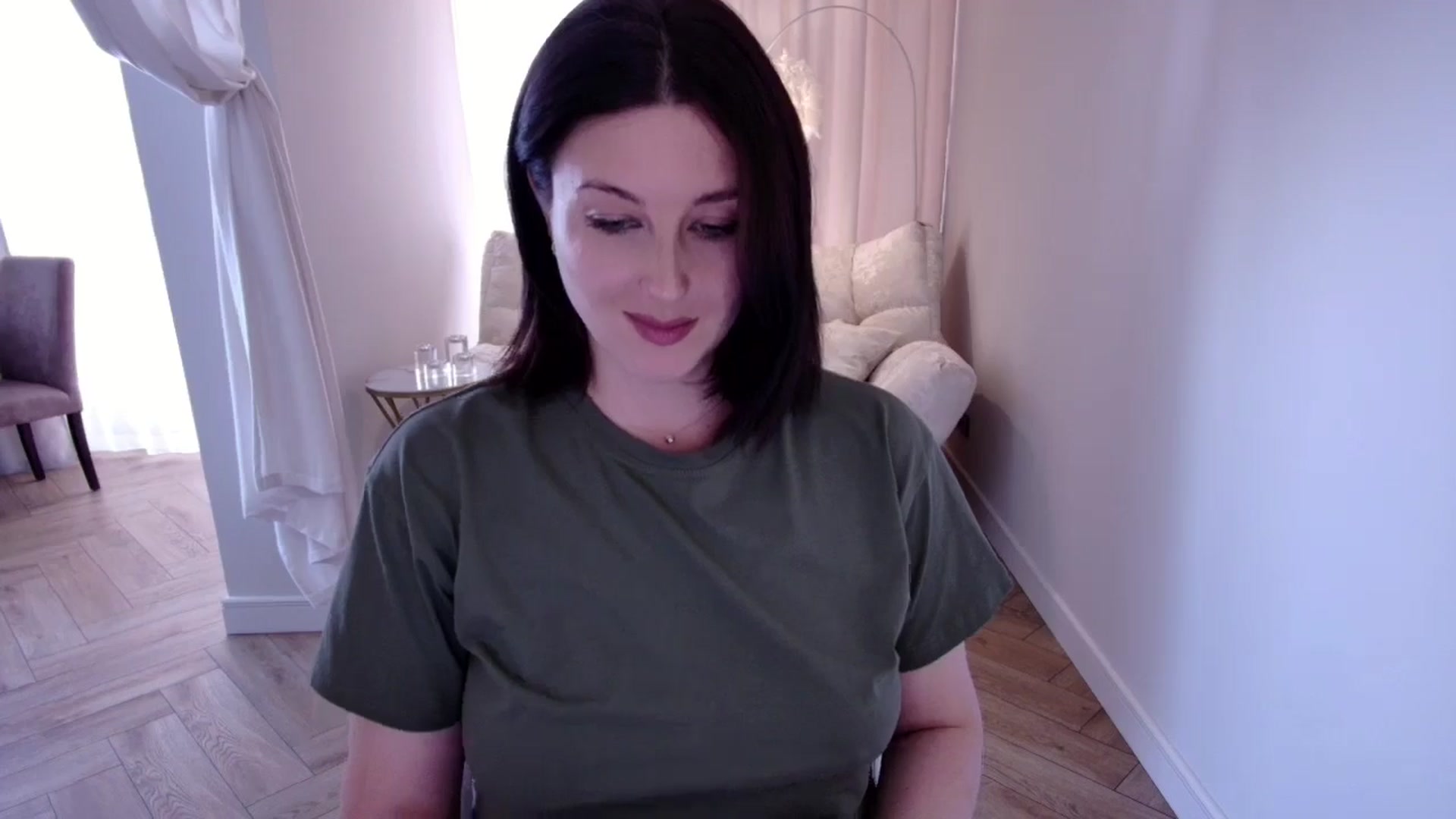 Gallery image thumbnail from Rockn_Grace's myfreecams stream on, 08/06/2024, 10:28 image 8 of 20