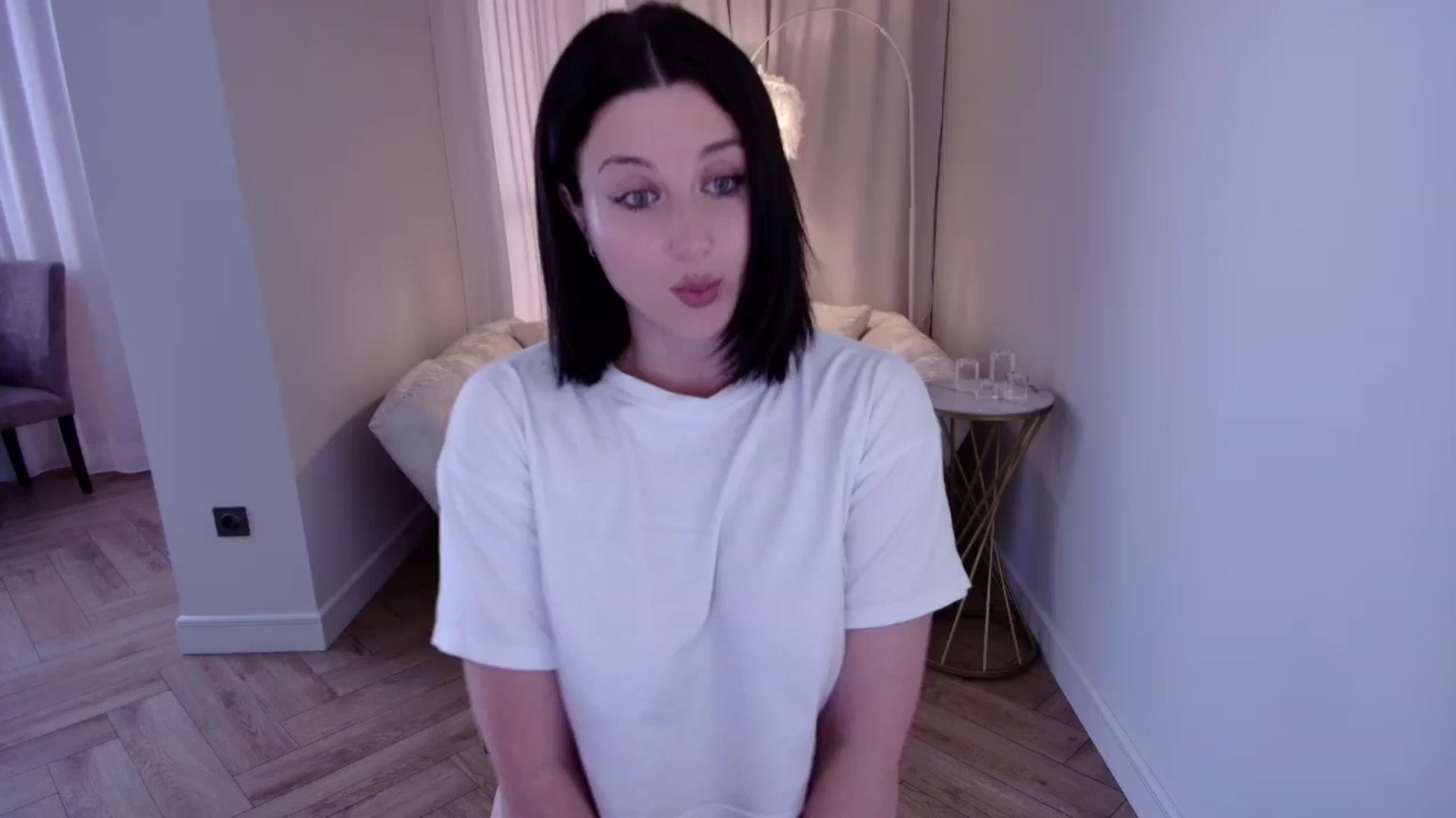 Gallery image thumbnail from Rockn_Grace's myfreecams stream on, 08/07/2024, 11:49 image 14 of 20