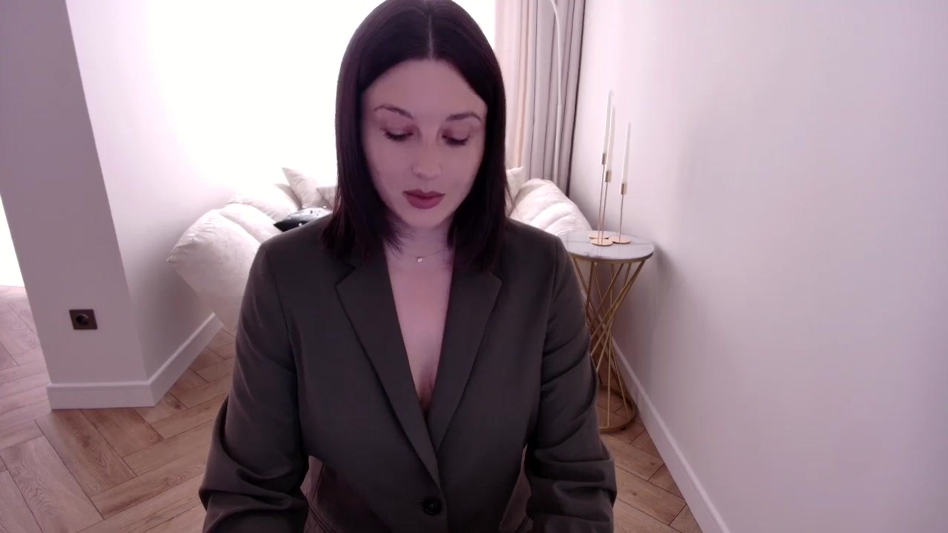 Gallery image thumbnail from Rockn_Grace's myfreecams stream on, 08/13/2024, 06:22 image 11 of 20