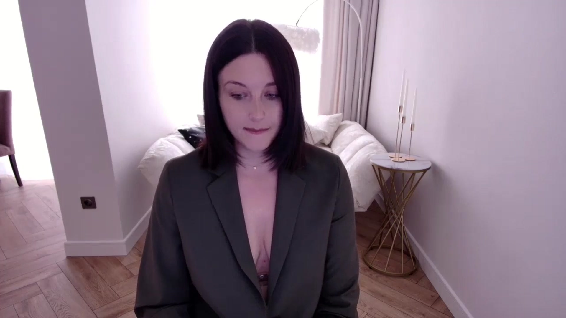 Gallery image thumbnail from Rockn_Grace's myfreecams stream on, 08/13/2024, 08:49 image 10 of 20
