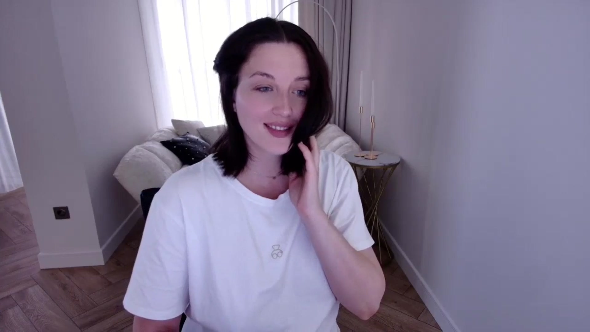 Gallery image thumbnail from Rockn_Grace's myfreecams stream on, 08/14/2024, 10:48 image 17 of 20