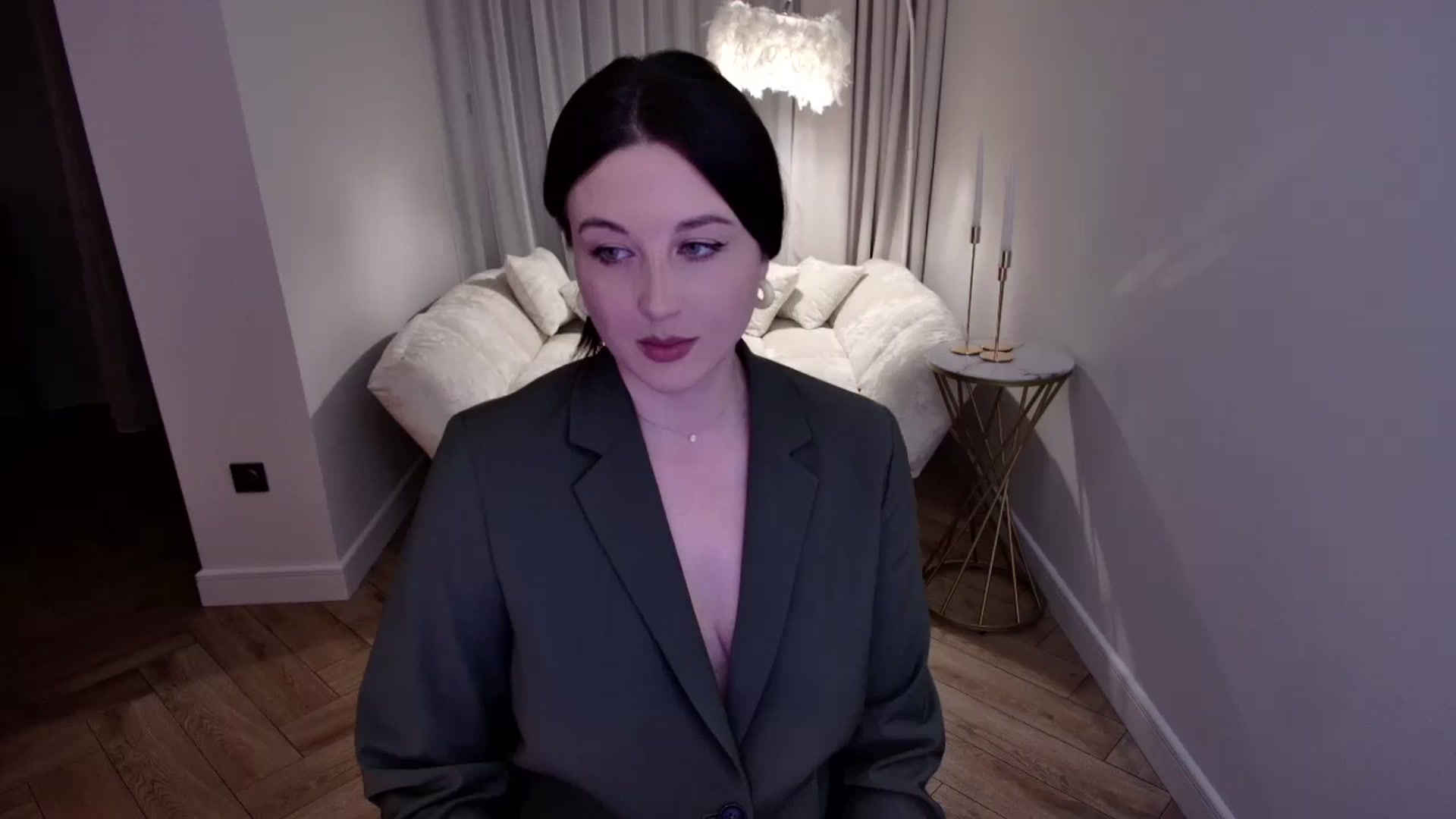 Gallery image thumbnail from Rockn_Grace's myfreecams stream on, 08/17/2024, 20:45 image 9 of 20