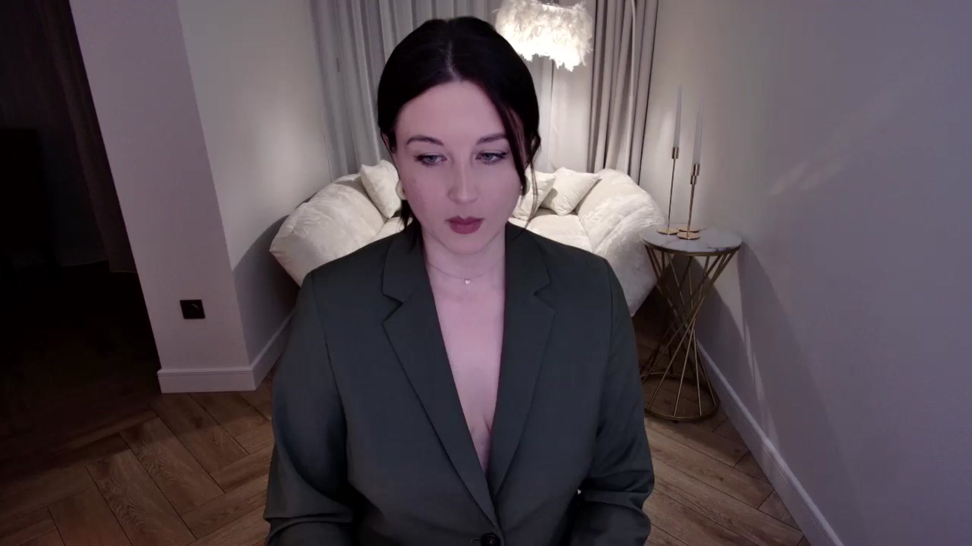 Gallery image thumbnail from Rockn_Grace's myfreecams stream on, 08/17/2024, 20:45 image 14 of 20