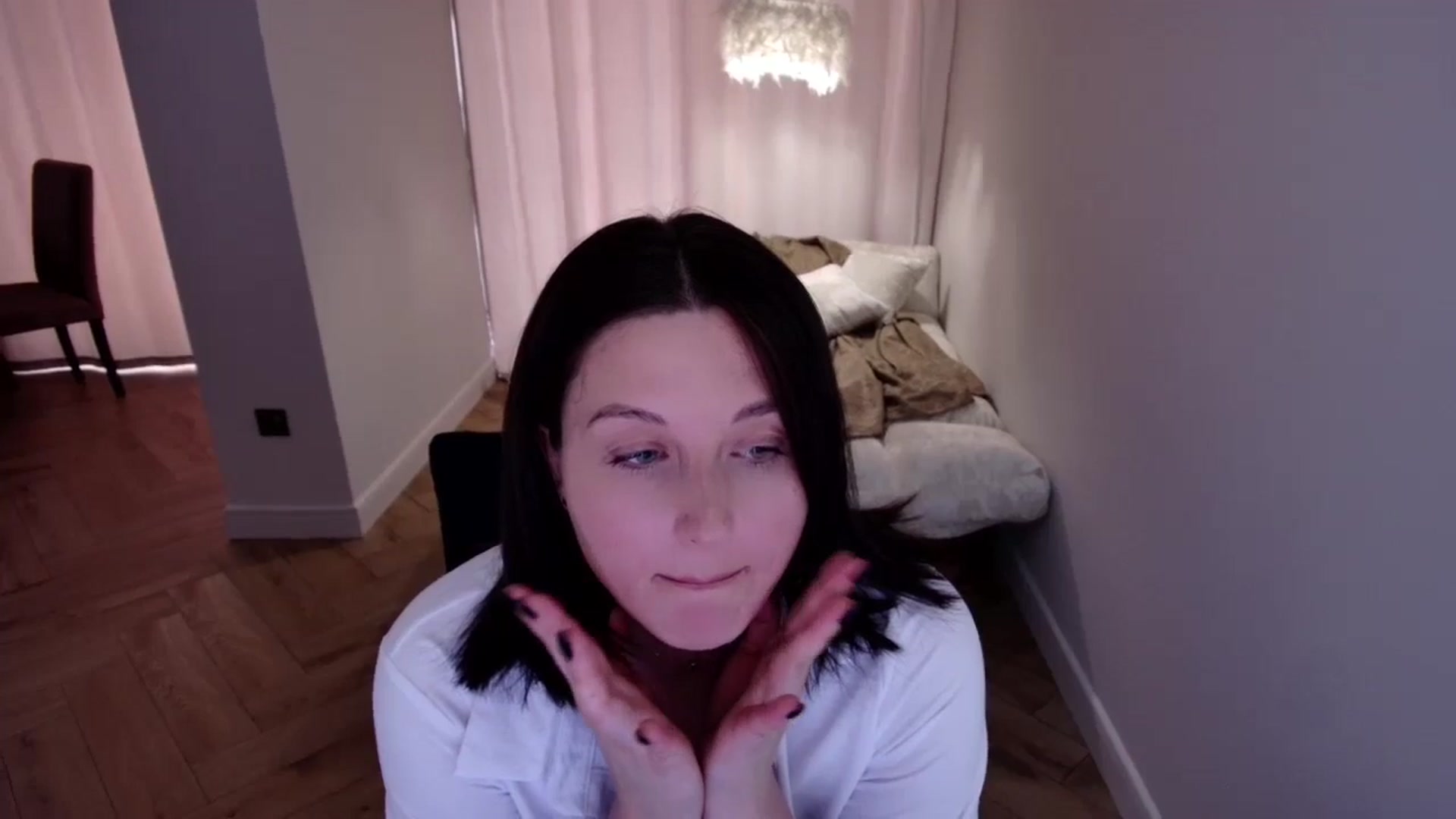 Gallery image thumbnail from Rockn_Grace's myfreecams stream on, 08/28/2024, 09:43 image 14 of 20