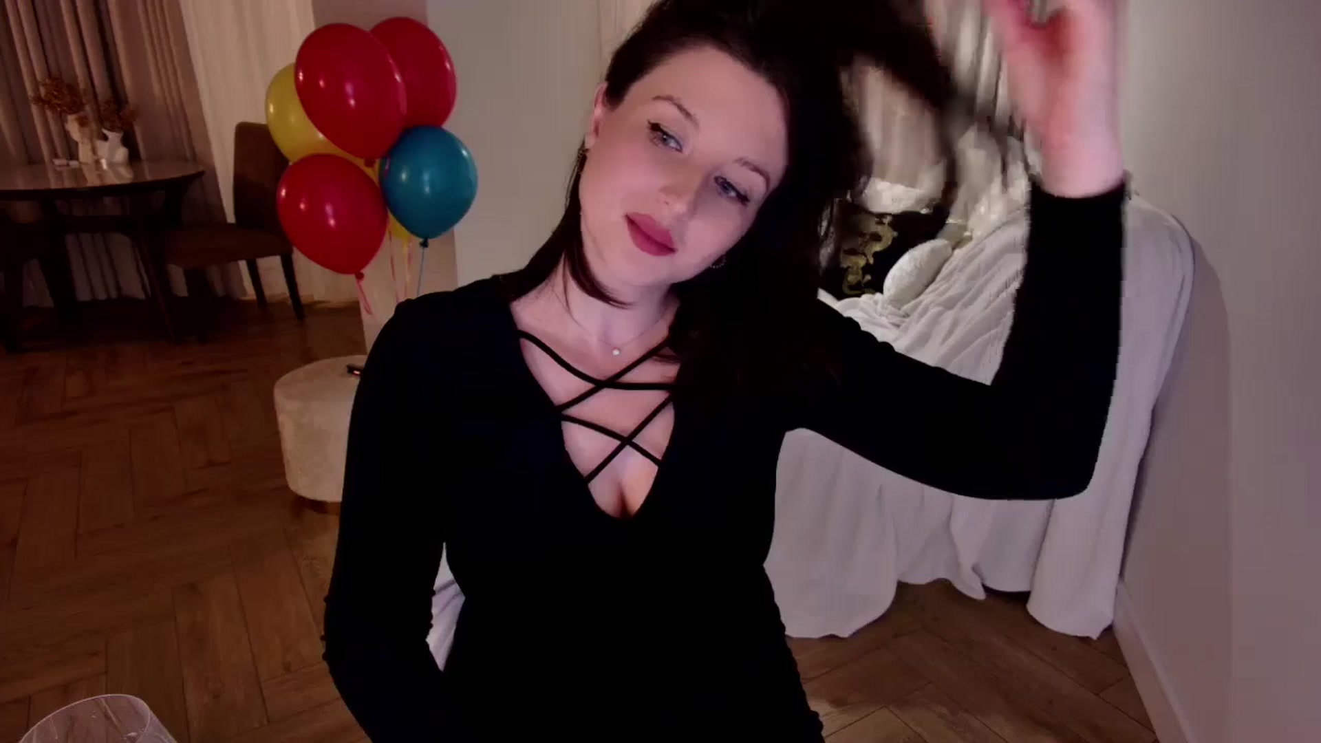 Gallery image thumbnail from Rockn_Grace's myfreecams stream on, 10/27/2024, 17:23 image 7 of 20