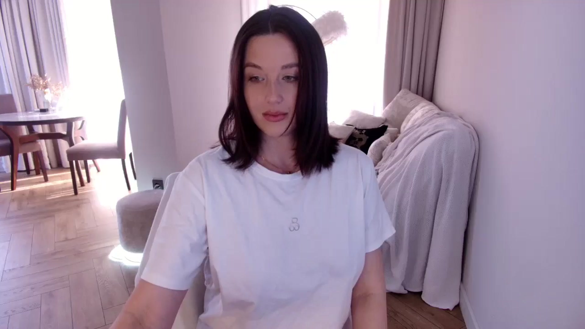 Gallery image thumbnail from Rockn_Grace's myfreecams stream on, 10/30/2024, 09:39 image 19 of 20