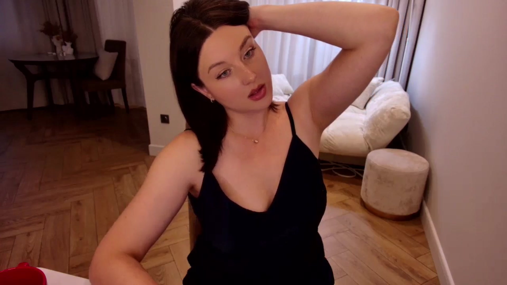 Gallery image thumbnail from Rockn_Grace's myfreecams stream on, 10/31/2024, 08:56 image 4 of 20