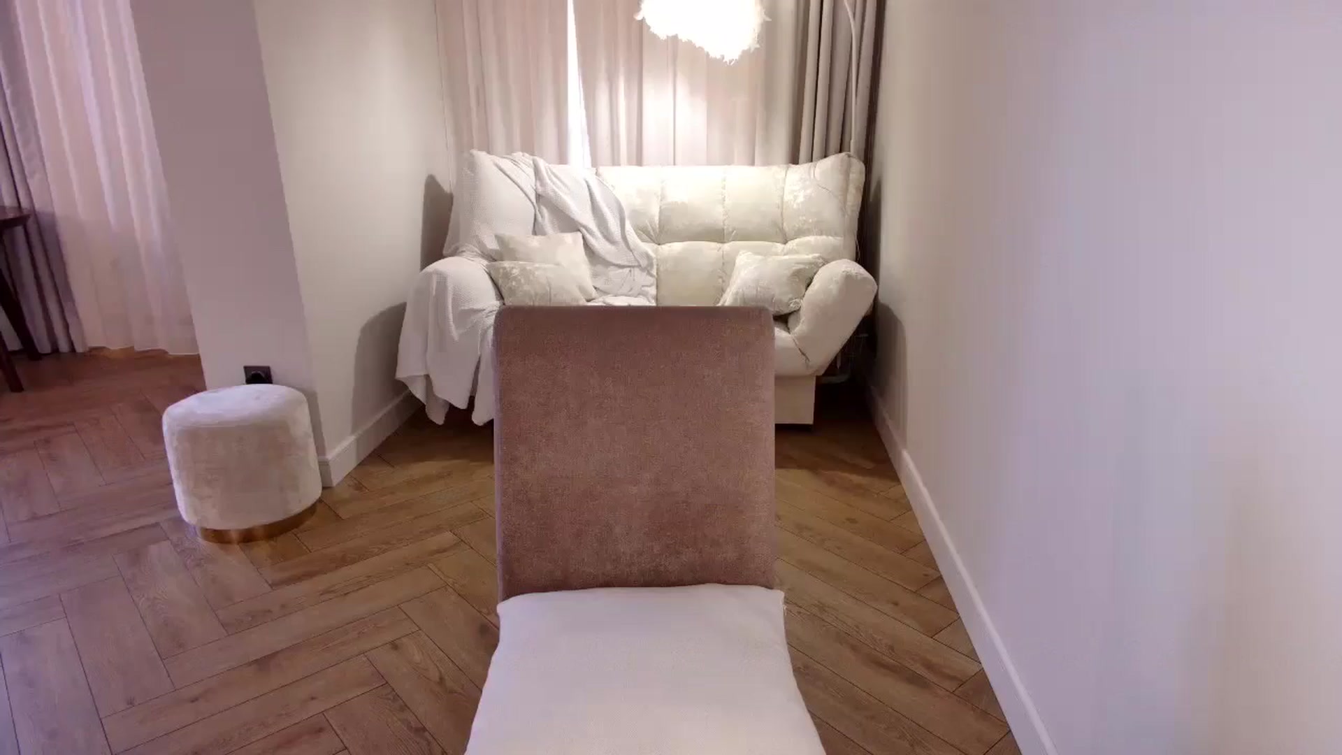 Gallery image thumbnail from Rockn_Grace's myfreecams stream on, 11/19/2024, 06:14 image 12 of 20