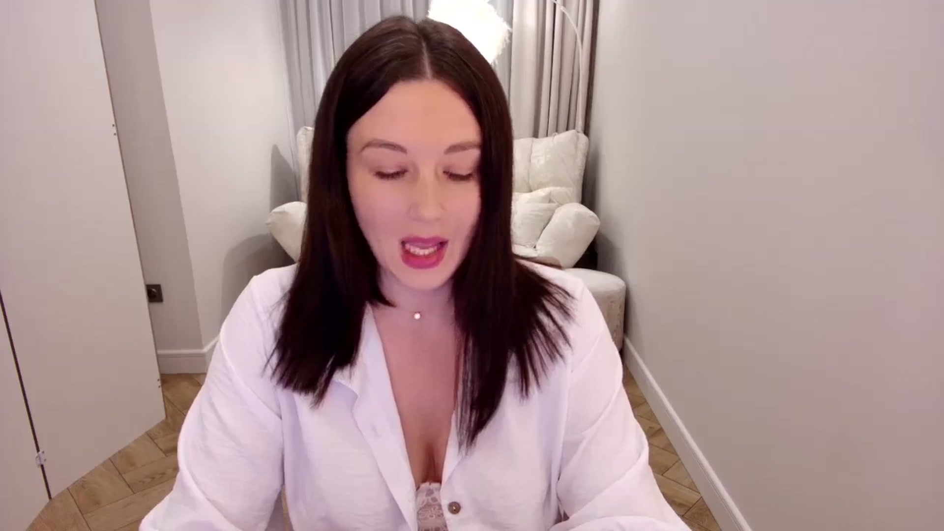 Gallery image thumbnail from Rockn_Grace's myfreecams stream on, 11/25/2024, 11:37 image 3 of 20