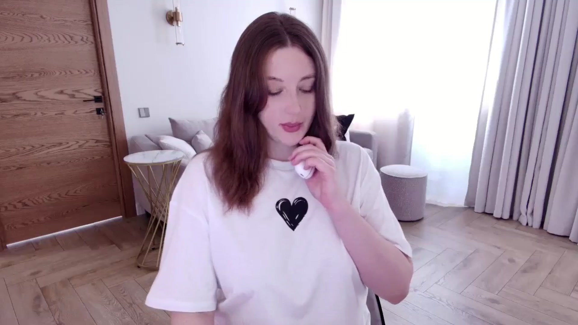 Gallery image thumbnail from Rockn_Grace's myfreecams stream on, 04/25/2025, 07:20 image 17 of 20