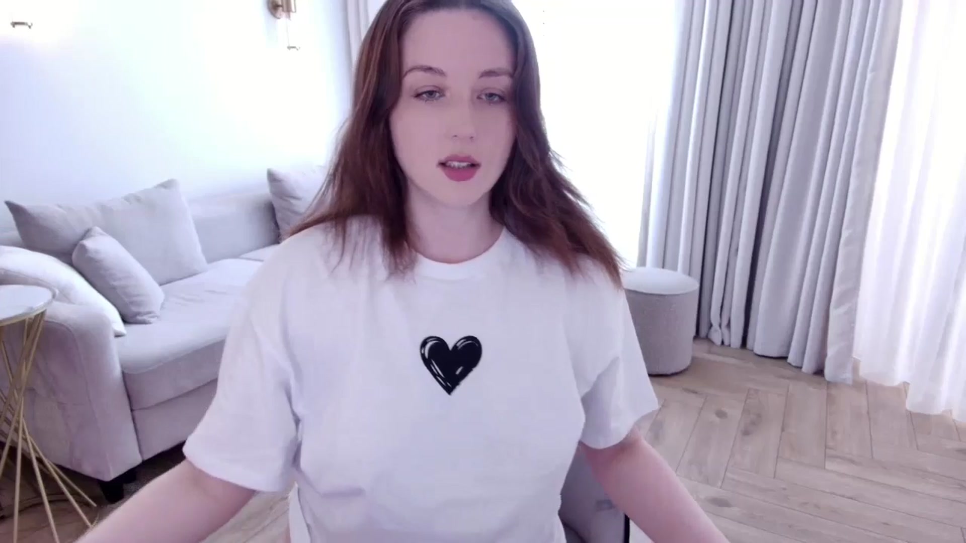 Gallery image thumbnail from Rockn_Grace's myfreecams stream on, 04/25/2025, 08:19 image 5 of 20