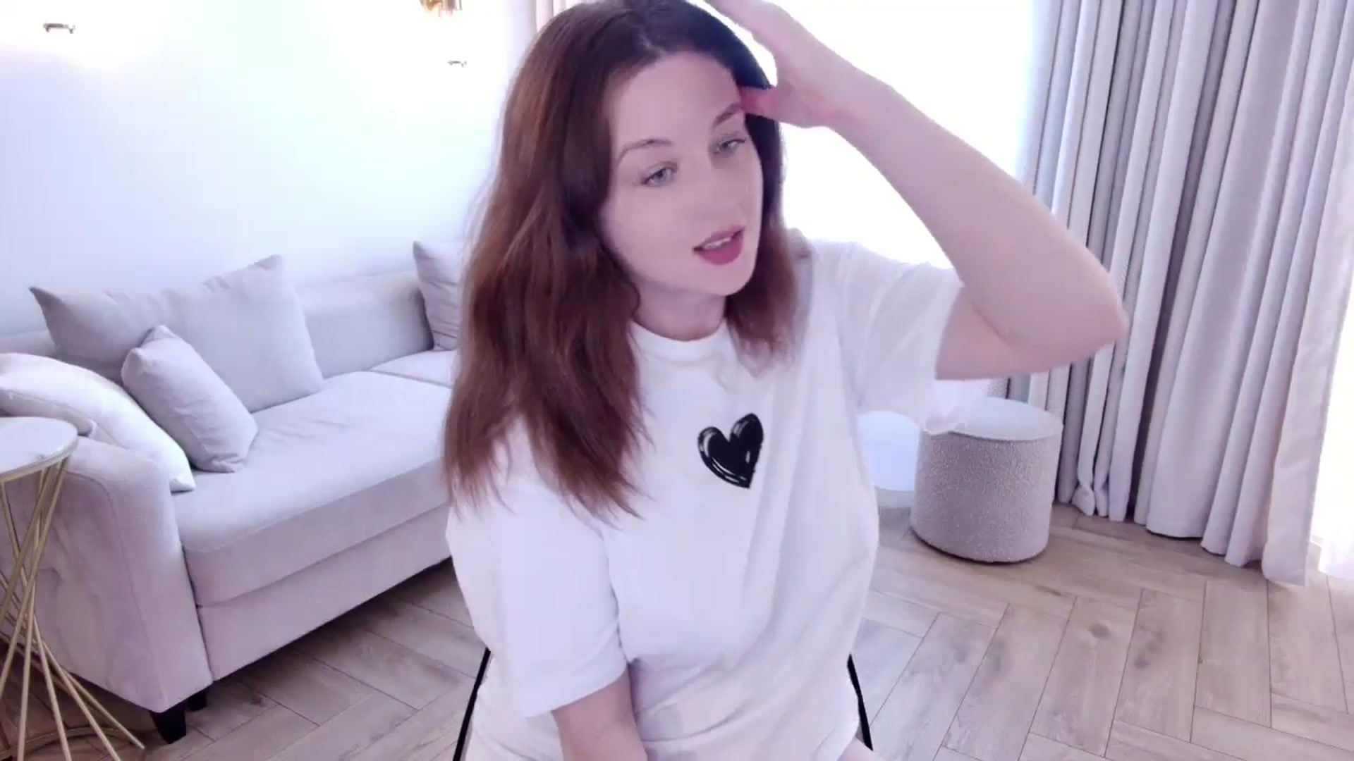 Gallery image thumbnail from Rockn_Grace's myfreecams stream on, 04/25/2025, 10:03 image 8 of 20