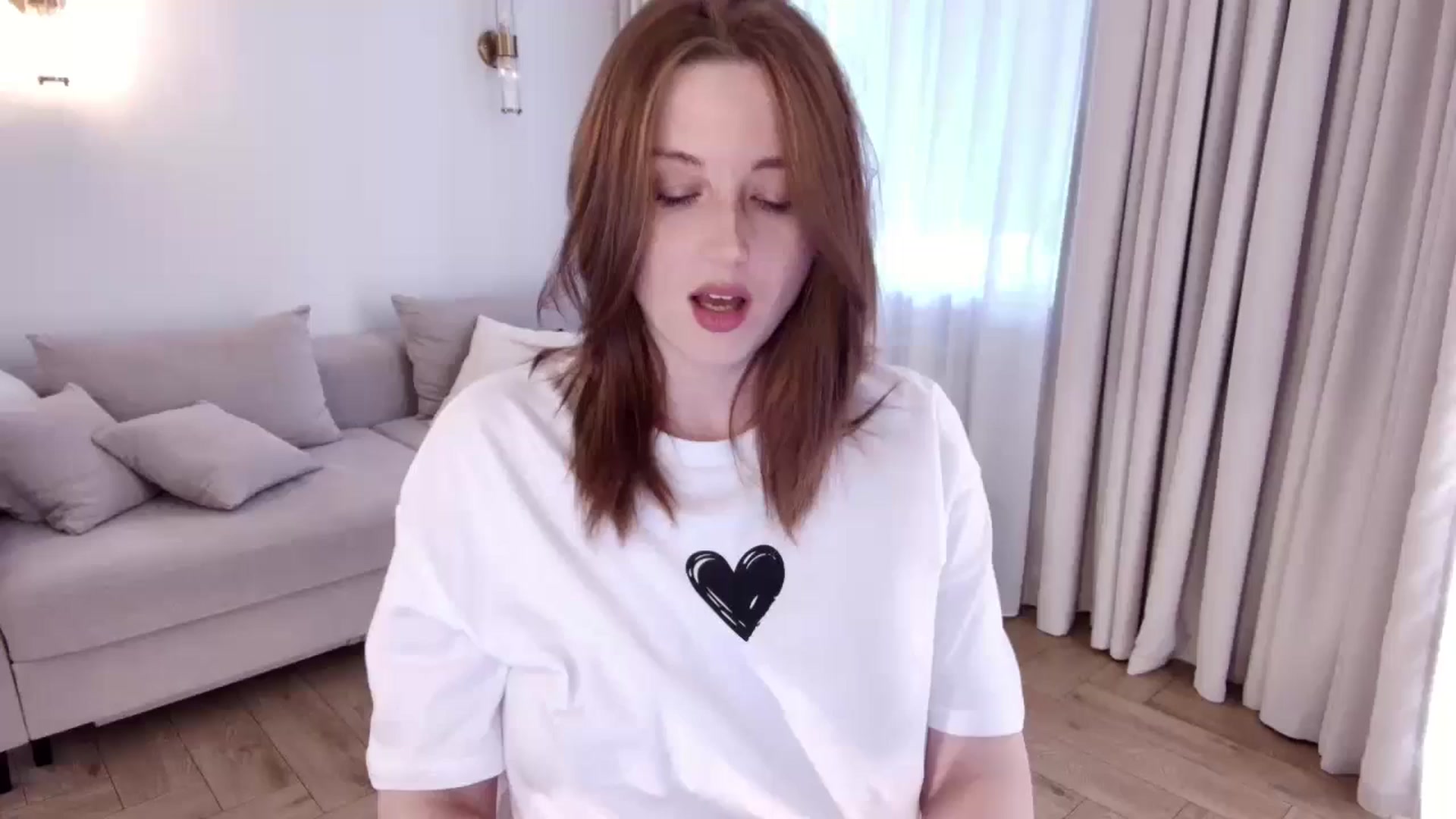 Gallery image thumbnail from Rockn_Grace's myfreecams stream on, 05/05/2025, 09:06 image 1 of 20