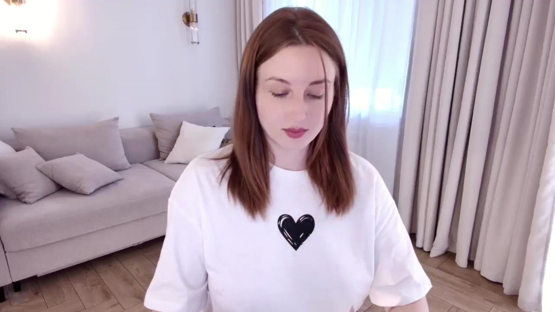 Gallery image thumbnail from Rockn_Grace's myfreecams stream on, 05/05/2025, 09:06 image 11 of 20
