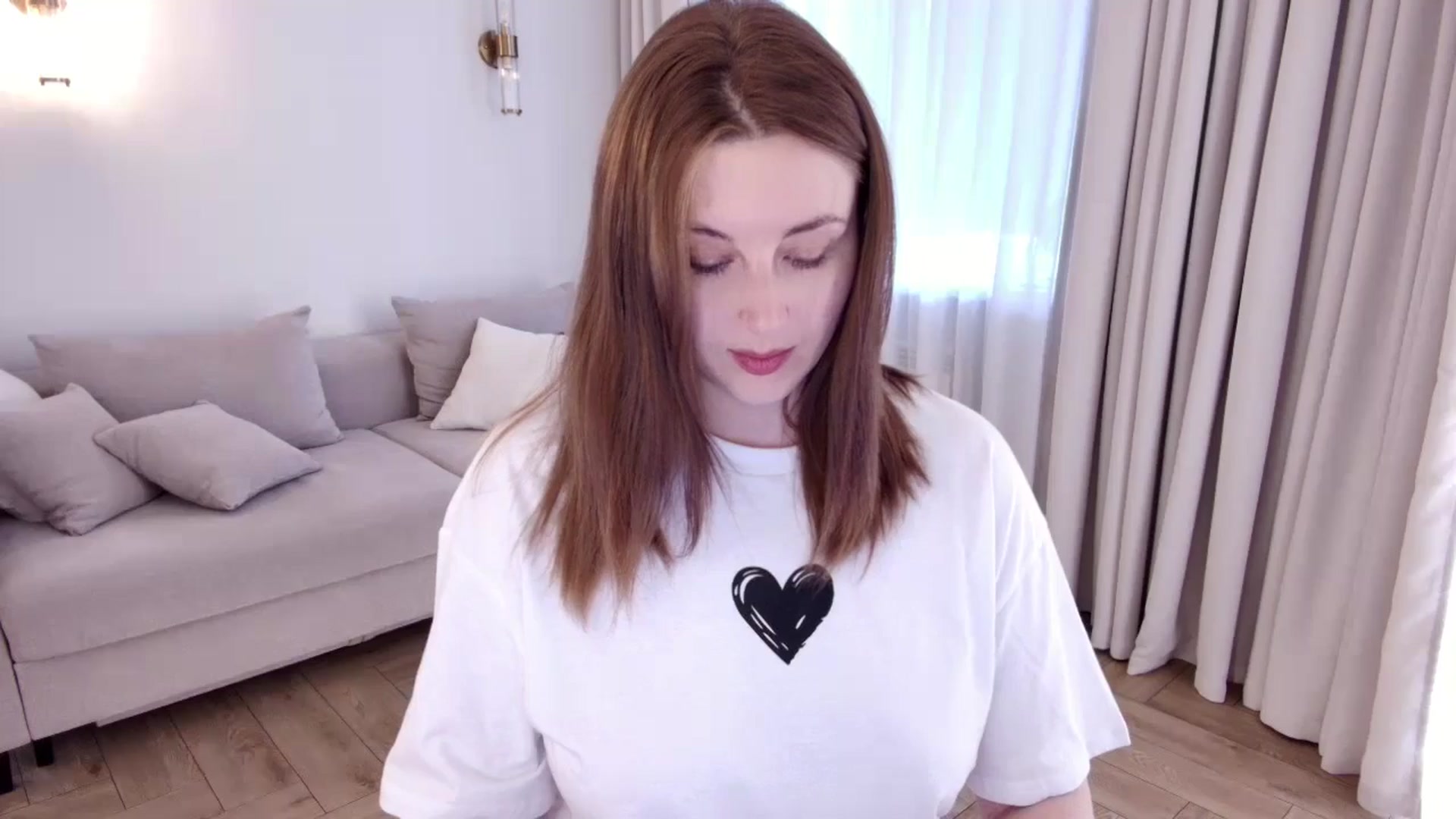 Gallery image thumbnail from Rockn_Grace's myfreecams stream on, 05/05/2025, 09:06 image 8 of 20