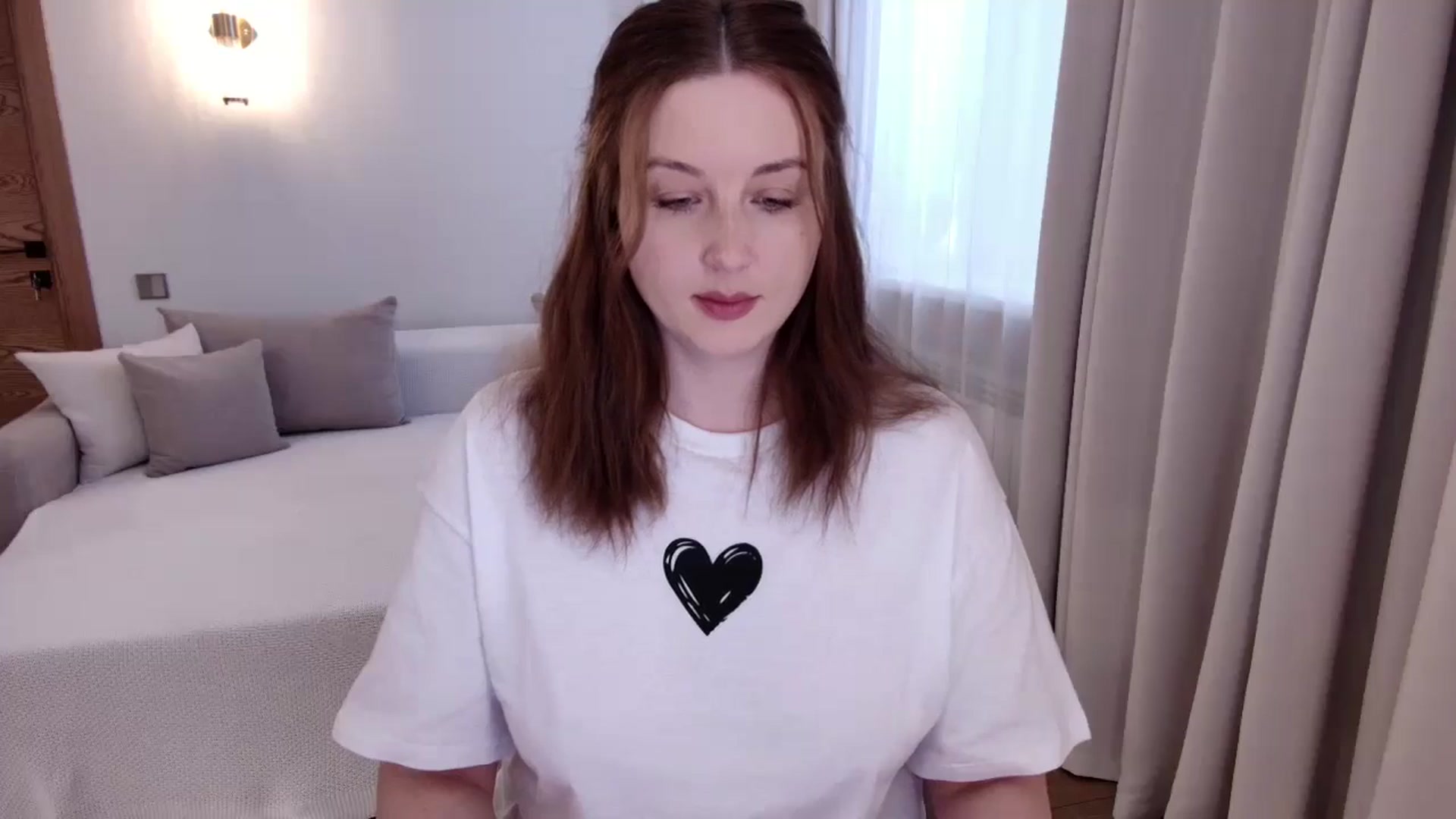 Gallery image thumbnail from Rockn_Grace's myfreecams stream on, 05/16/2025, 06:22 image 6 of 20