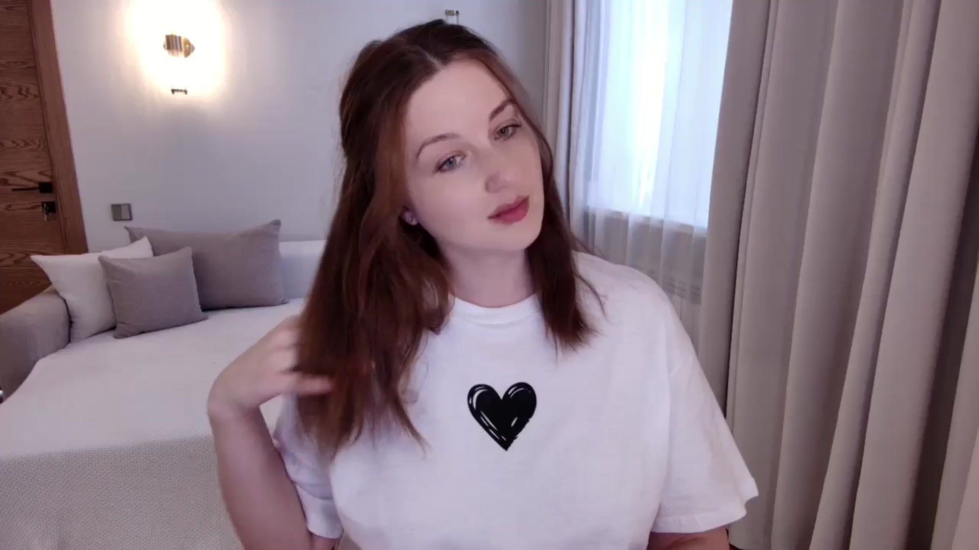 Gallery image thumbnail from Rockn_Grace's myfreecams stream on, 05/16/2025, 07:03 image 1 of 20