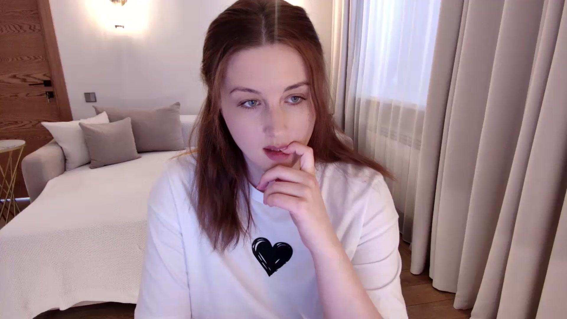 Gallery image thumbnail from Rockn_Grace's myfreecams stream on, 05/16/2025, 09:05 image 19 of 20