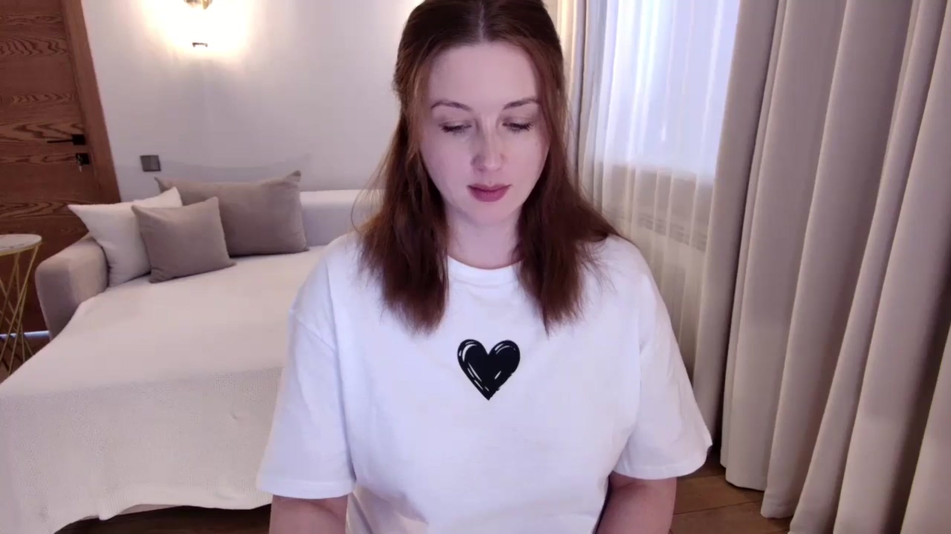 Gallery image thumbnail from Rockn_Grace's myfreecams stream on, 05/16/2025, 10:34 image 5 of 20