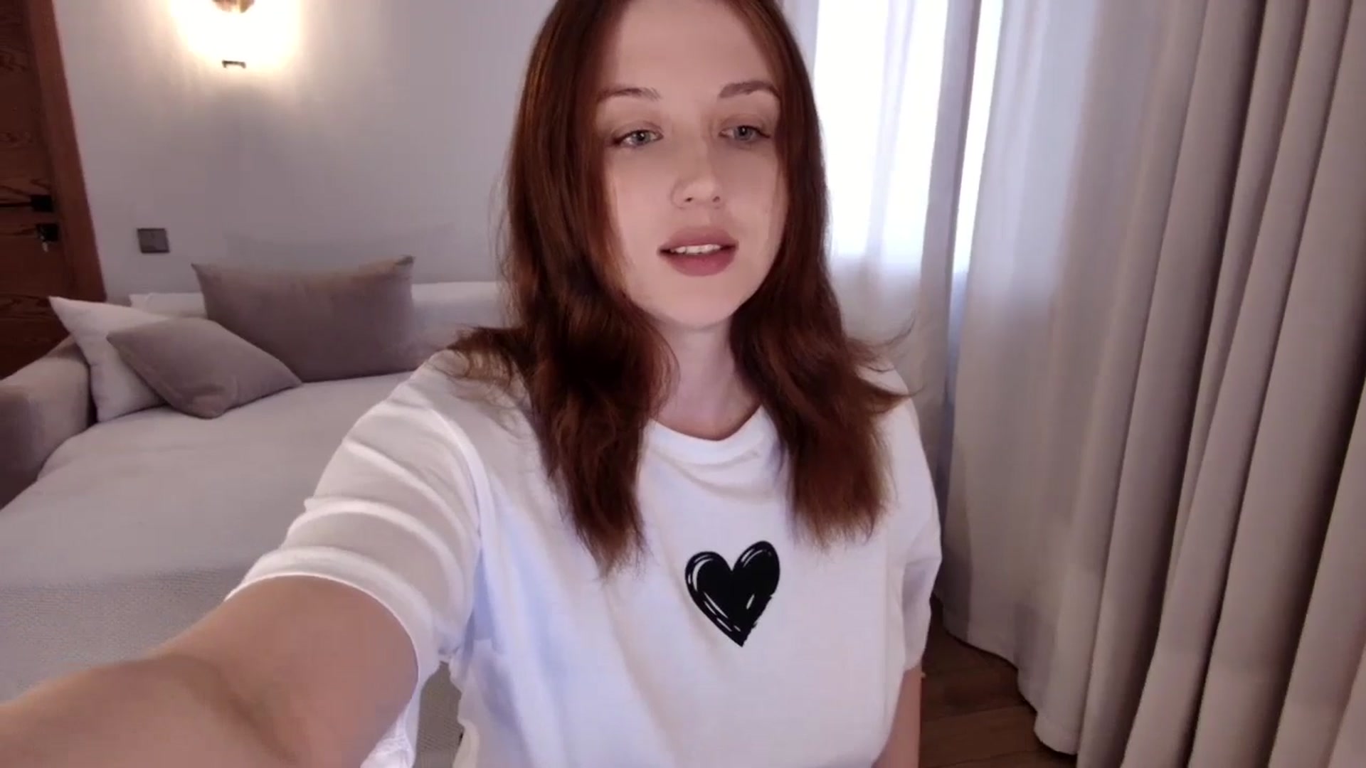 Gallery image thumbnail from Rockn_Grace's myfreecams stream on, 05/21/2025, 10:03 image 11 of 20