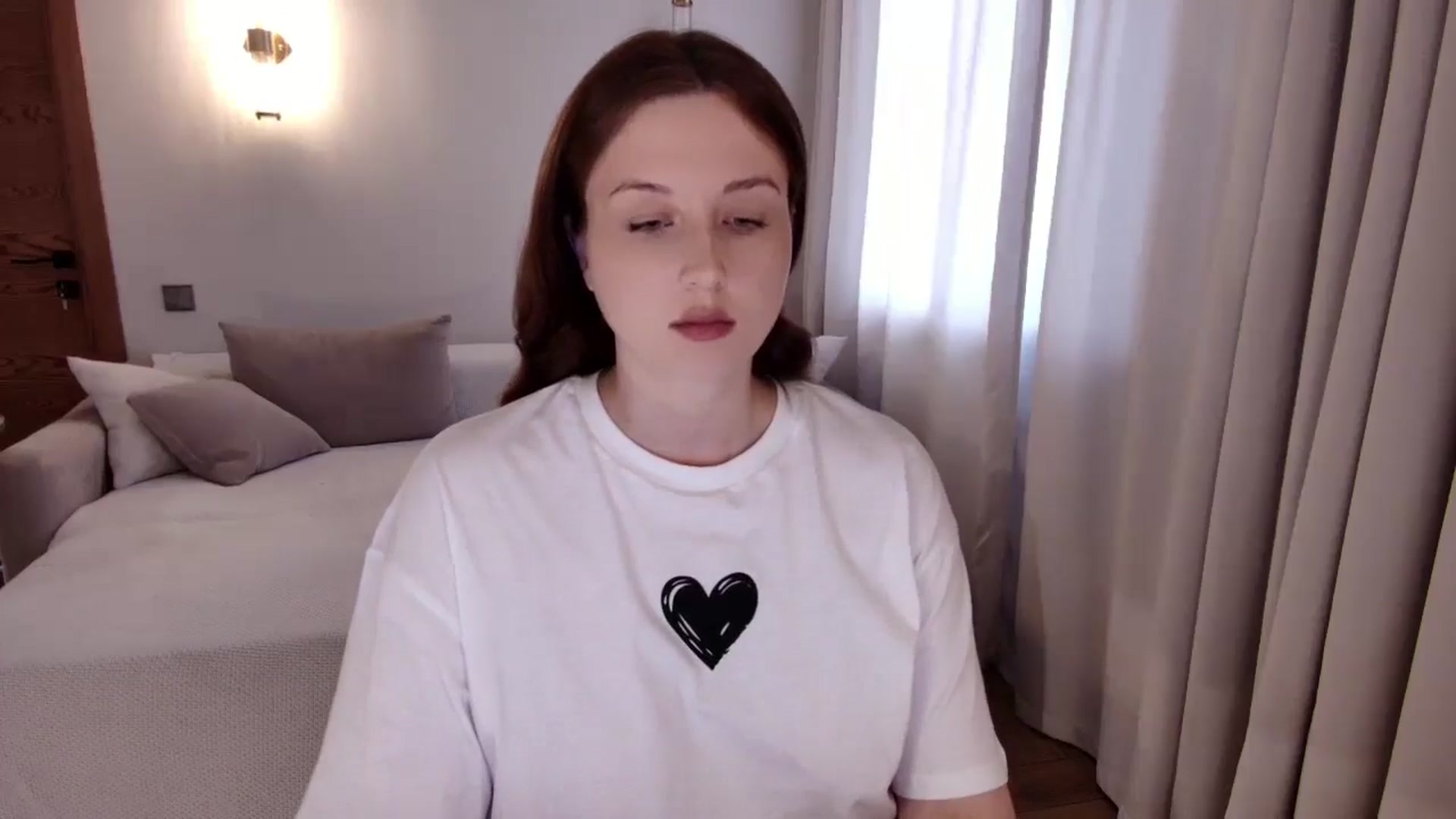 Gallery image thumbnail from Rockn_Grace's myfreecams stream on, 05/21/2025, 10:03 image 17 of 20